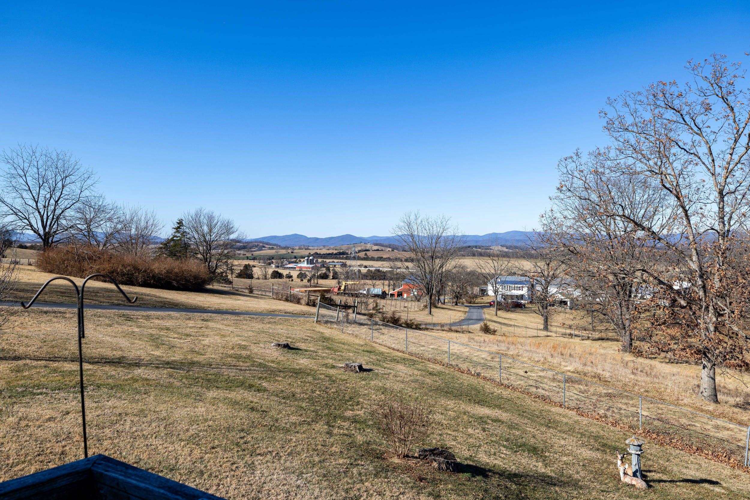 9716 CENTERVILLE RD, BRIDGEWATER, Virginia 22812, 4 Bedrooms Bedrooms, ,1 BathroomBathrooms,Residential,9716 CENTERVILLE RD,672768 MLS # 672768