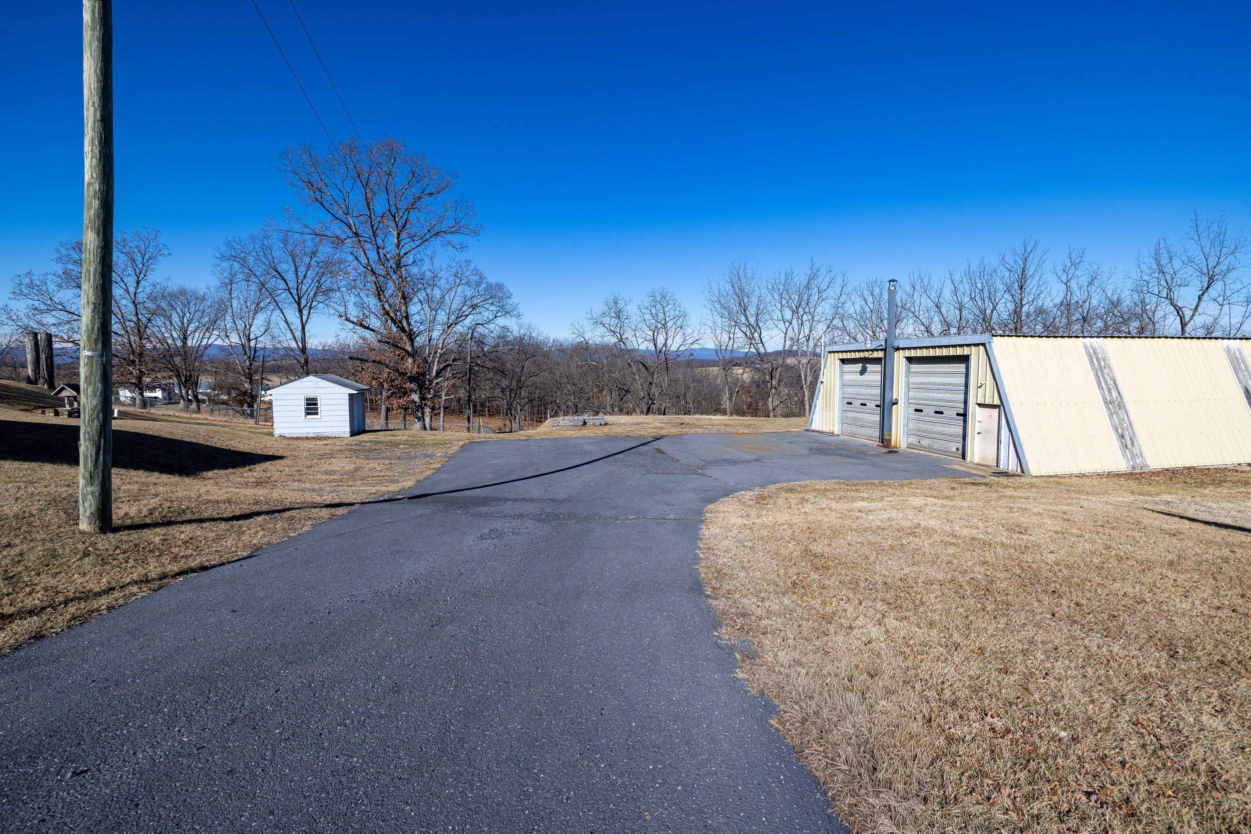 9716 CENTERVILLE RD, BRIDGEWATER, Virginia 22812, 4 Bedrooms Bedrooms, ,1 BathroomBathrooms,Residential,9716 CENTERVILLE RD,672768 MLS # 672768