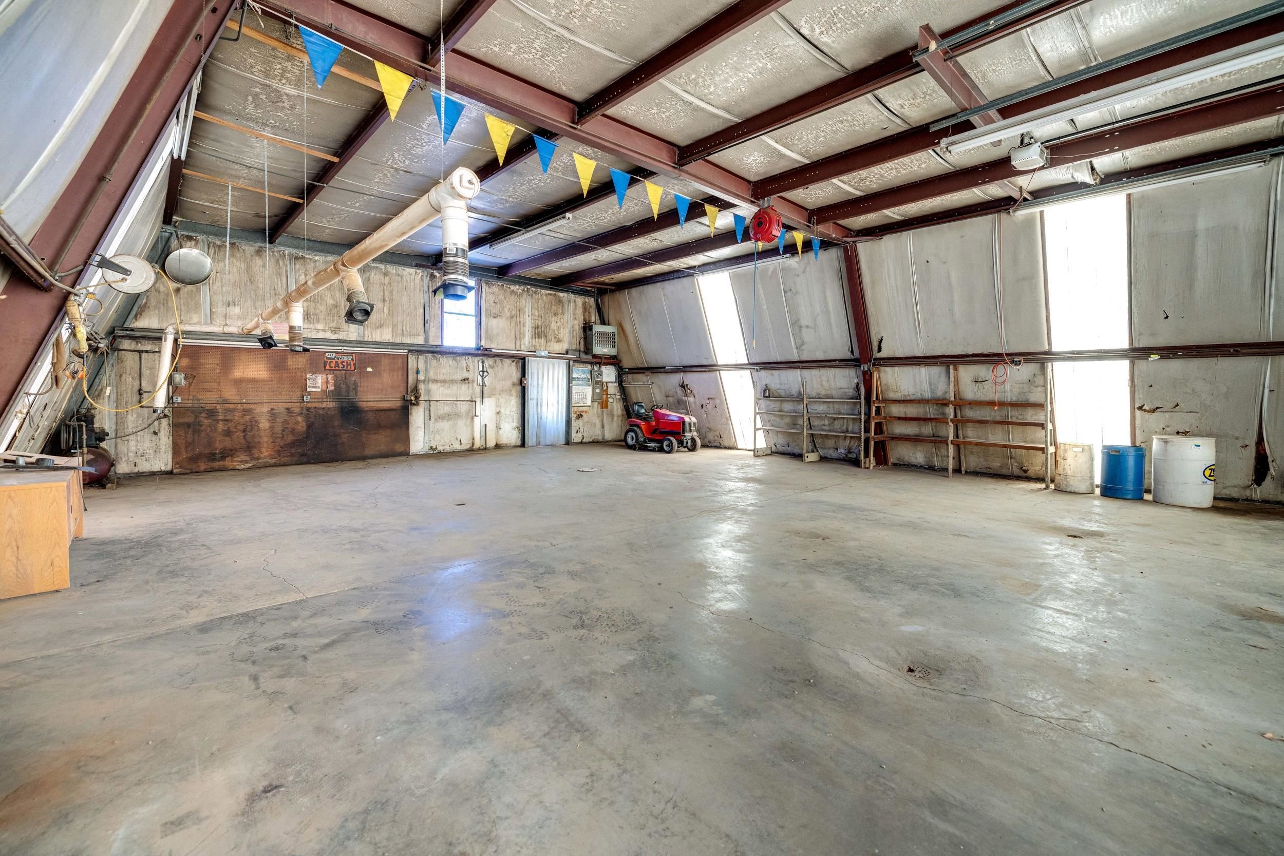 9716 CENTERVILLE RD, BRIDGEWATER, Virginia 22812, 4 Bedrooms Bedrooms, ,1 BathroomBathrooms,Residential,9716 CENTERVILLE RD,672768 MLS # 672768