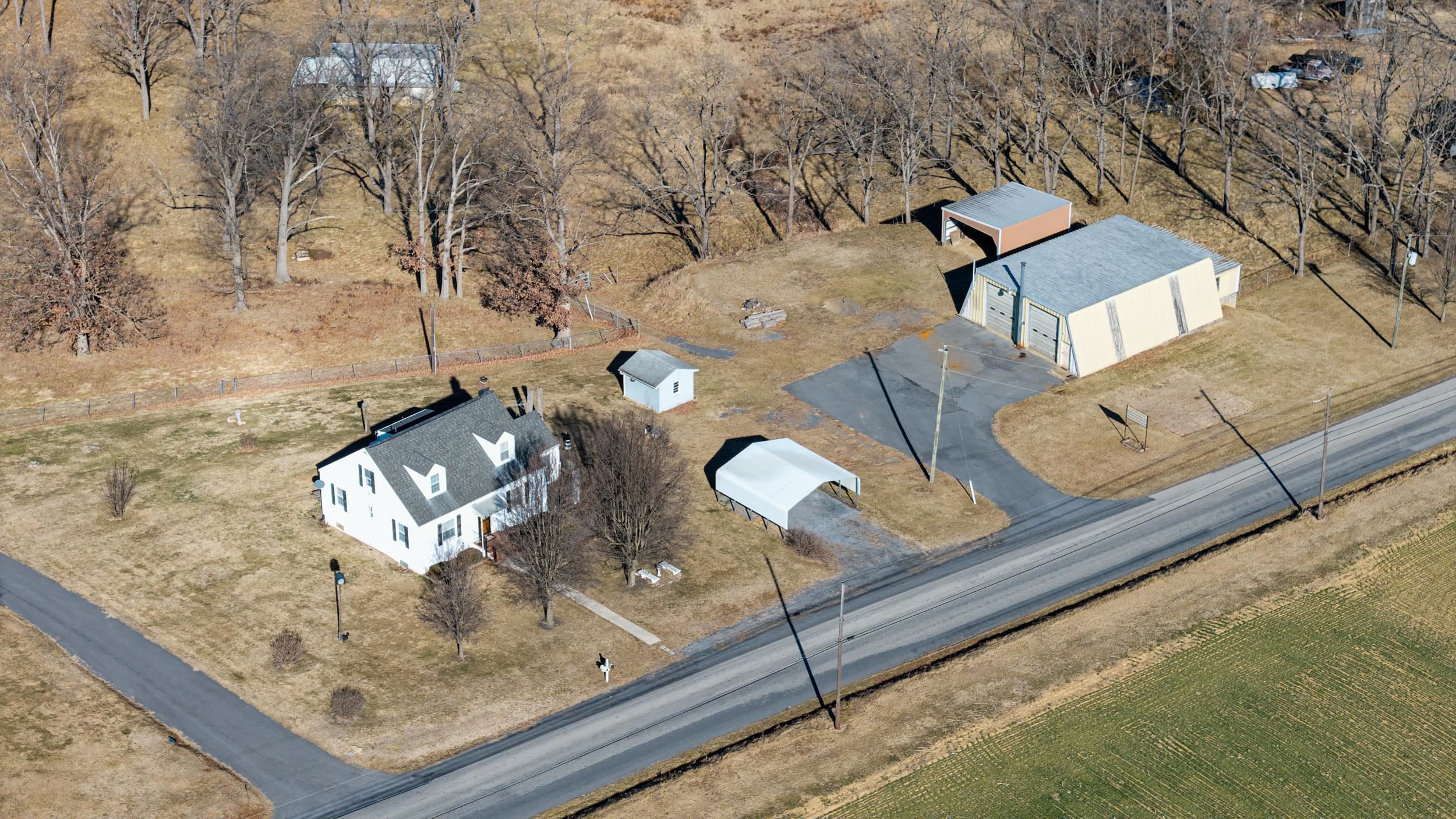 9716 CENTERVILLE RD, BRIDGEWATER, Virginia 22812, 4 Bedrooms Bedrooms, ,1 BathroomBathrooms,Residential,9716 CENTERVILLE RD,672768 MLS # 672768