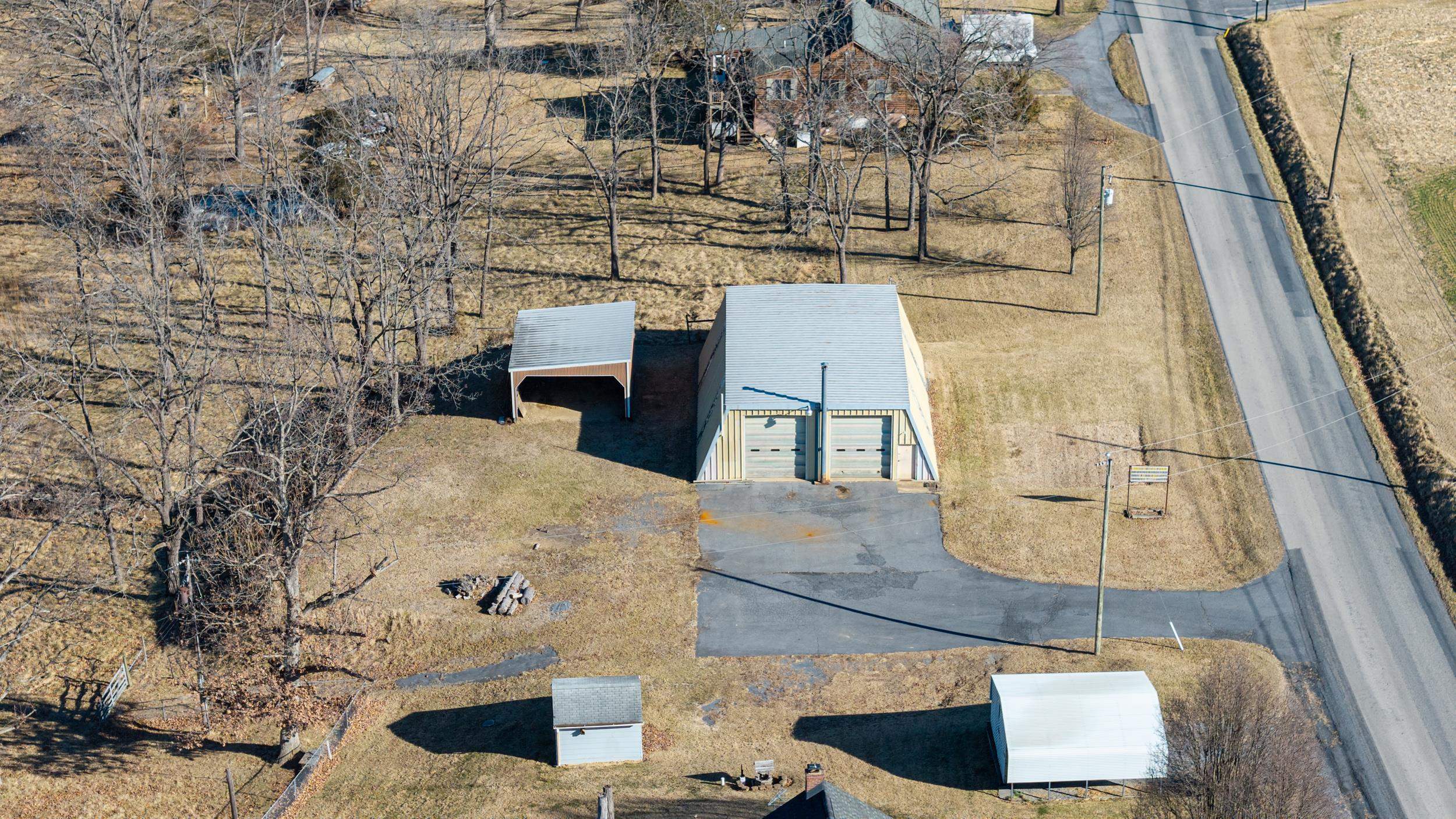 9716 CENTERVILLE RD, BRIDGEWATER, Virginia 22812, 4 Bedrooms Bedrooms, ,1 BathroomBathrooms,Residential,9716 CENTERVILLE RD,672768 MLS # 672768