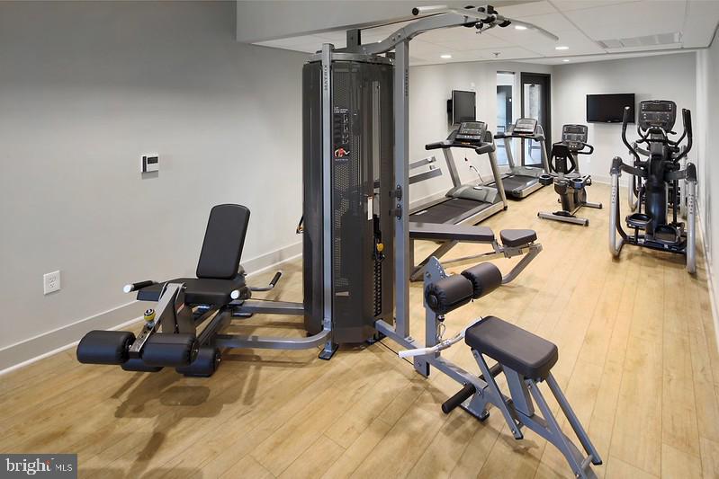 23669 GOLDEN EMBERS SQ #303, ASHBURN, Virginia 20148, 3 Bedrooms Bedrooms, ,2 BathroomsBathrooms,Residential,For sale,23669 GOLDEN EMBERS SQ #303,VALO2112344 MLS # VALO2112344