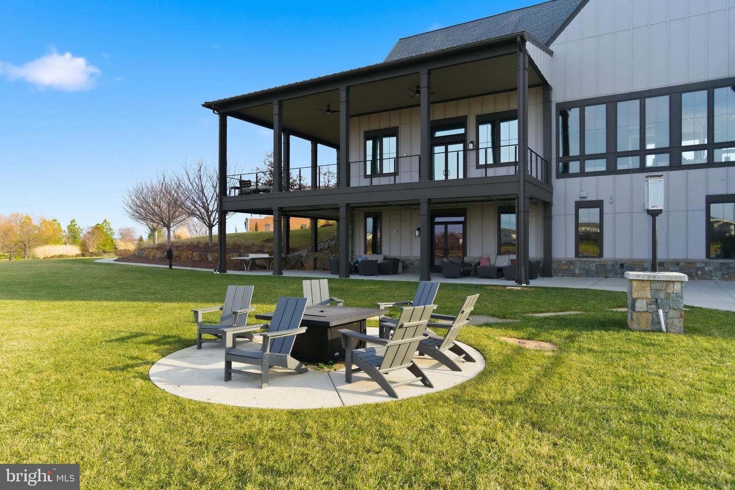 23669 GOLDEN EMBERS SQ #303, ASHBURN, Virginia 20148, 3 Bedrooms Bedrooms, ,2 BathroomsBathrooms,Residential,For sale,23669 GOLDEN EMBERS SQ #303,VALO2112344 MLS # VALO2112344