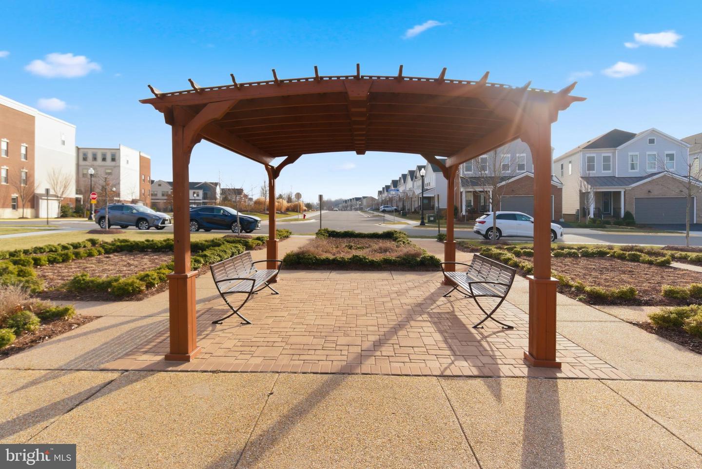 23669 GOLDEN EMBERS SQ #303, ASHBURN, Virginia 20148, 3 Bedrooms Bedrooms, ,2 BathroomsBathrooms,Residential,For sale,23669 GOLDEN EMBERS SQ #303,VALO2112344 MLS # VALO2112344