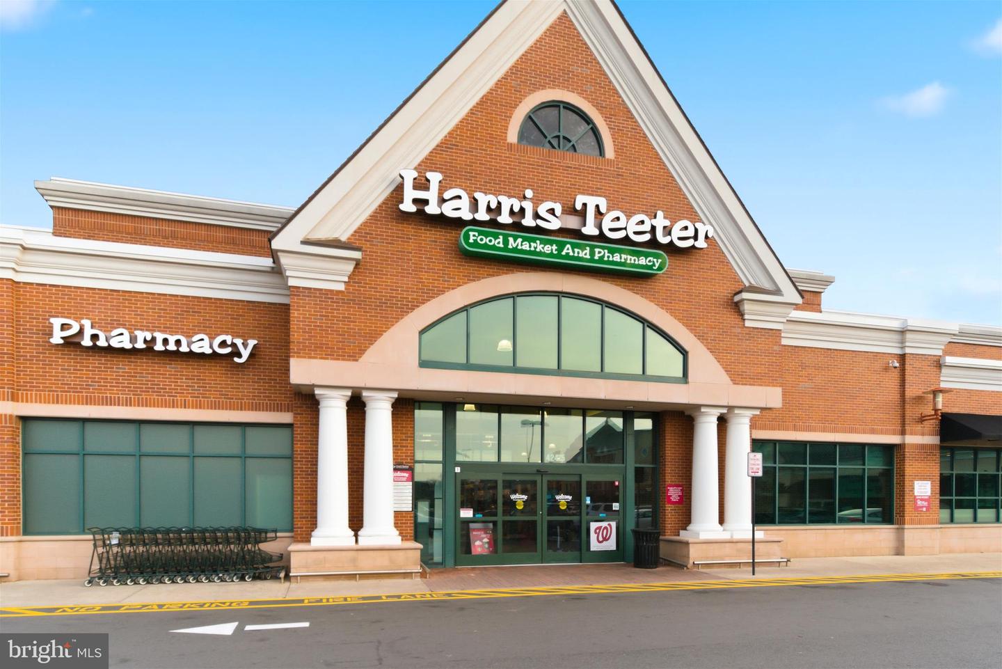 23669 GOLDEN EMBERS SQ #303, ASHBURN, Virginia 20148, 3 Bedrooms Bedrooms, ,2 BathroomsBathrooms,Residential,For sale,23669 GOLDEN EMBERS SQ #303,VALO2112344 MLS # VALO2112344