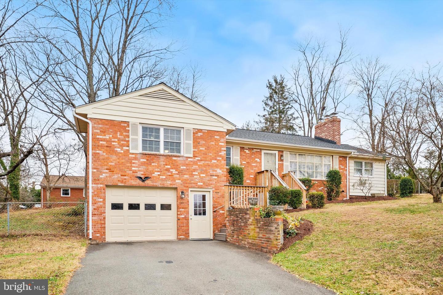 8411 IMPALLA DR, MANASSAS, Virginia 20110, 4 Bedrooms Bedrooms, ,3 BathroomsBathrooms,Residential,For sale,8411 IMPALLA DR,VAPW2109156 MLS # VAPW2109156