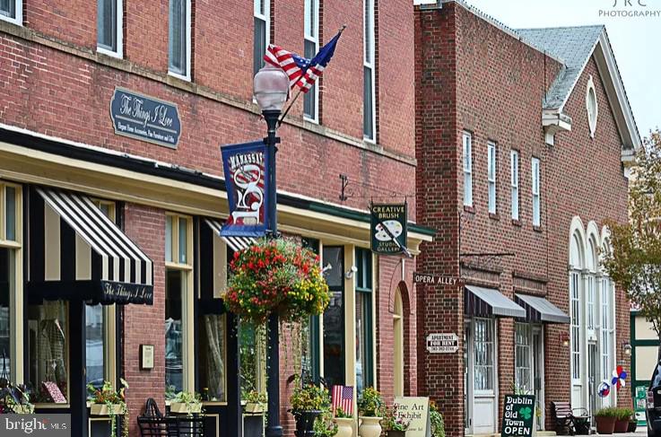 8411 IMPALLA DR, MANASSAS, Virginia 20110, 4 Bedrooms Bedrooms, ,3 BathroomsBathrooms,Residential,For sale,8411 IMPALLA DR,VAPW2109156 MLS # VAPW2109156