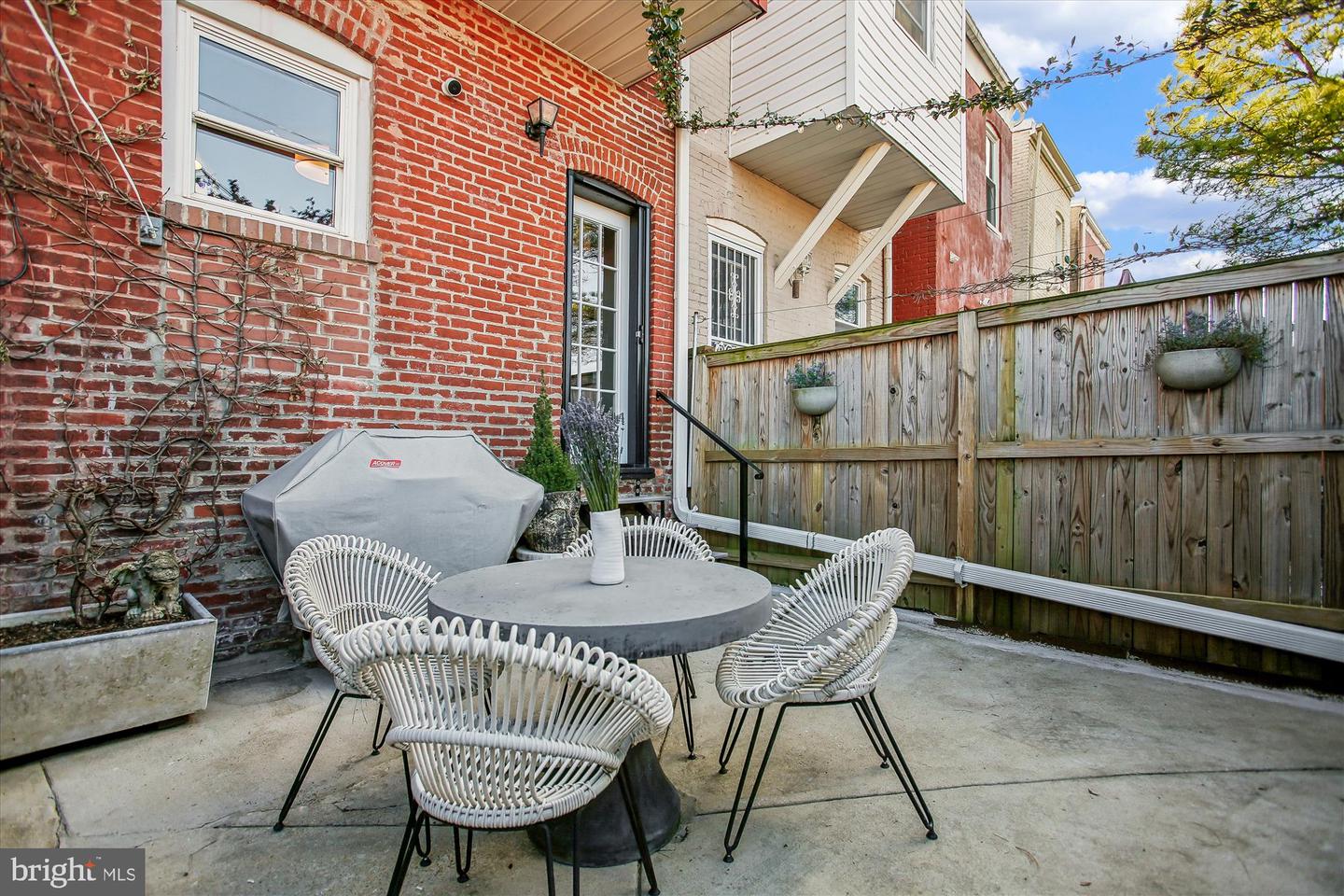 309 ELM ST NW, WASHINGTON, District Of Columbia 20001, 3 Bedrooms Bedrooms, ,1 BathroomBathrooms,Residential,For sale,309 ELM ST NW,DCDC2235054 MLS # DCDC2235054