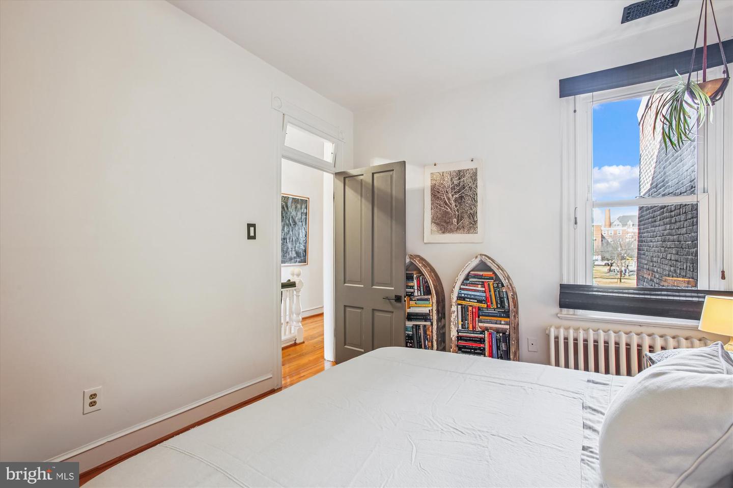 309 ELM ST NW, WASHINGTON, District Of Columbia 20001, 3 Bedrooms Bedrooms, ,1 BathroomBathrooms,Residential,For sale,309 ELM ST NW,DCDC2235054 MLS # DCDC2235054