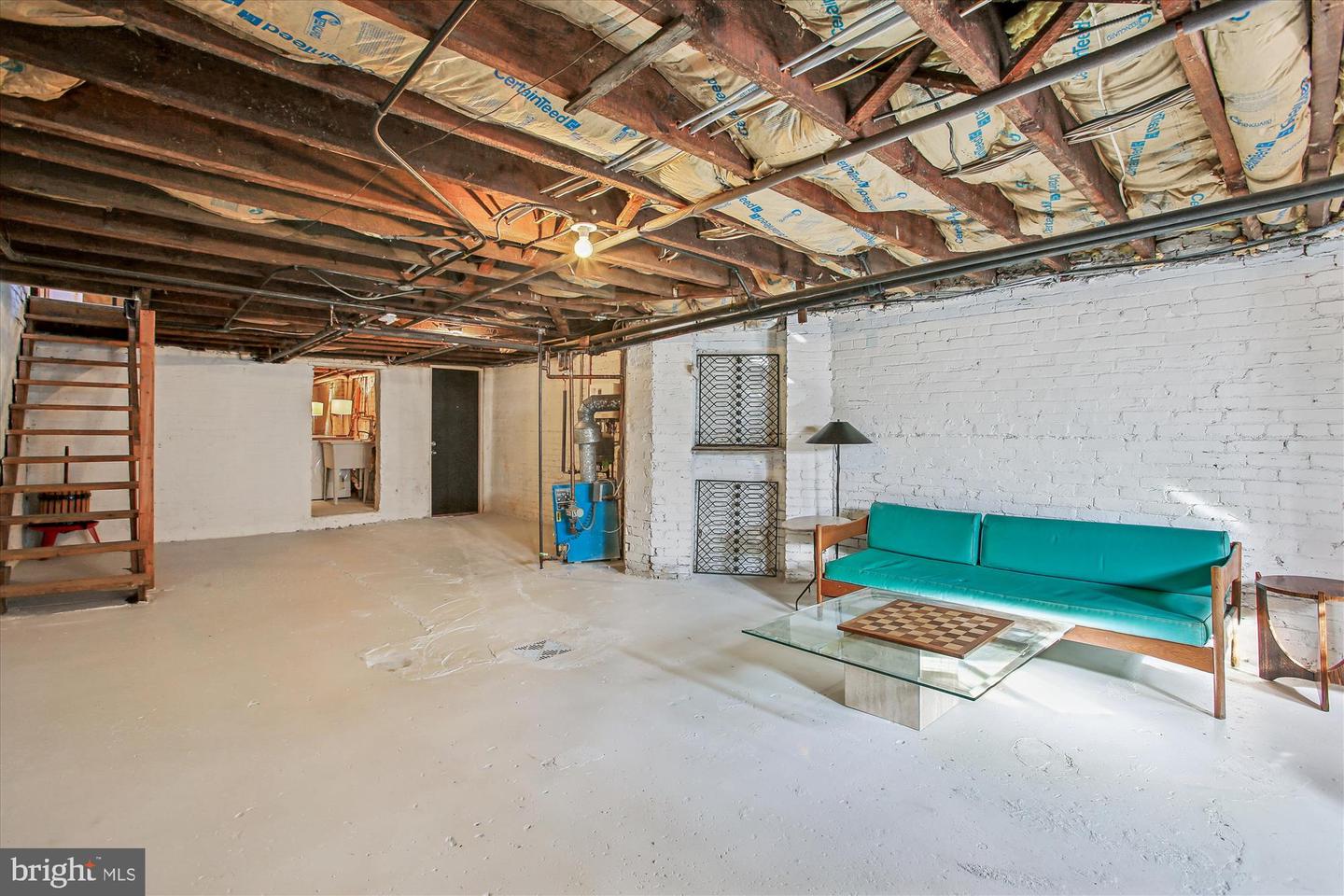 309 ELM ST NW, WASHINGTON, District Of Columbia 20001, 3 Bedrooms Bedrooms, ,1 BathroomBathrooms,Residential,For sale,309 ELM ST NW,DCDC2235054 MLS # DCDC2235054