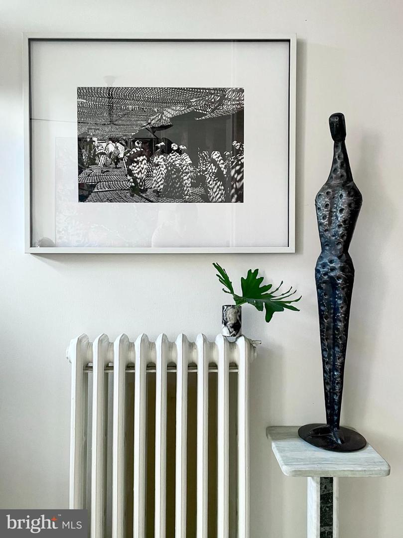 309 ELM ST NW, WASHINGTON, District Of Columbia 20001, 3 Bedrooms Bedrooms, ,1 BathroomBathrooms,Residential,For sale,309 ELM ST NW,DCDC2235054 MLS # DCDC2235054