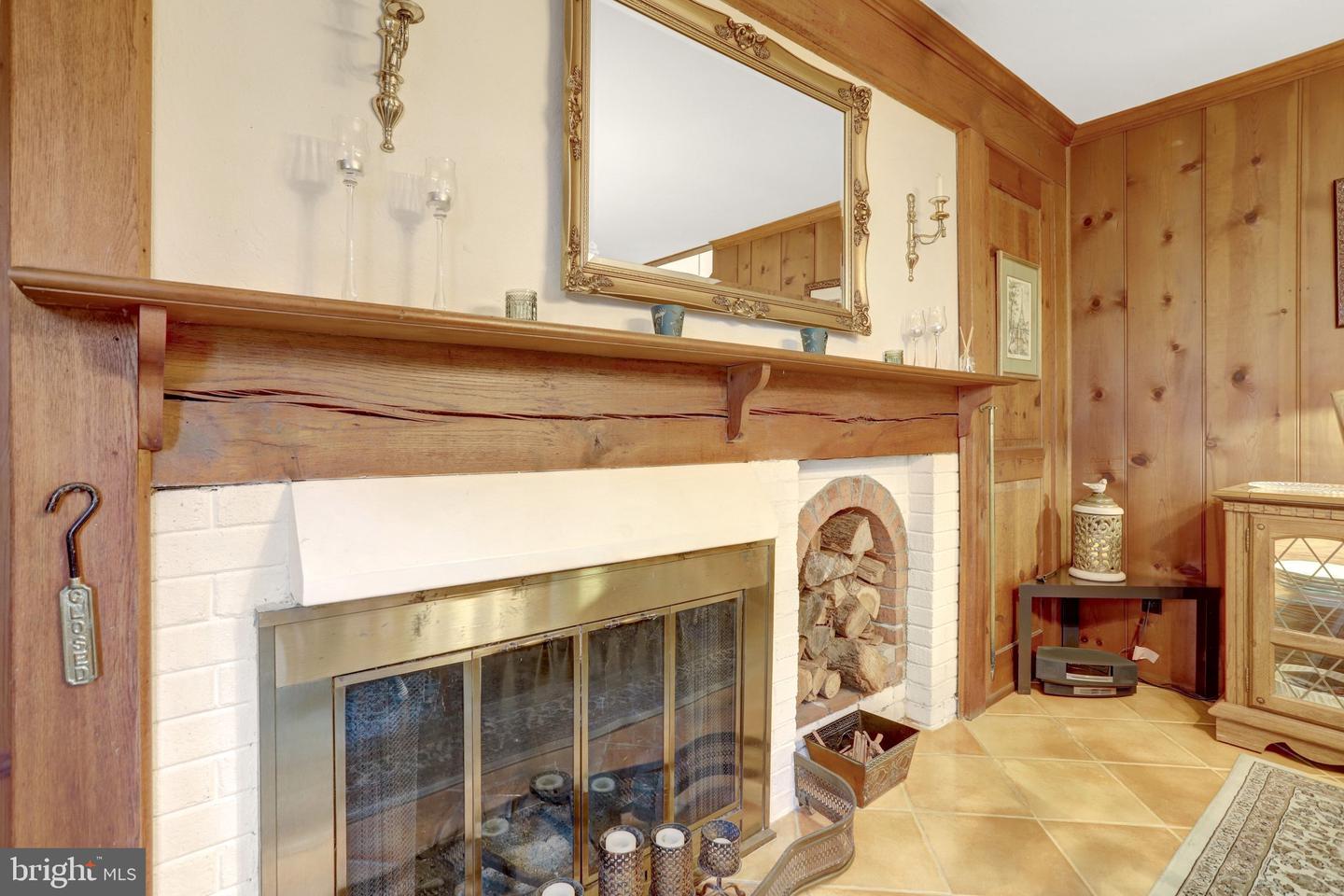 123 N EDGEWOOD ST, ARLINGTON, Virginia 22201, 3 Bedrooms Bedrooms, ,2 BathroomsBathrooms,Residential,For sale,123 N EDGEWOOD ST,VAAR2066992 MLS # VAAR2066992