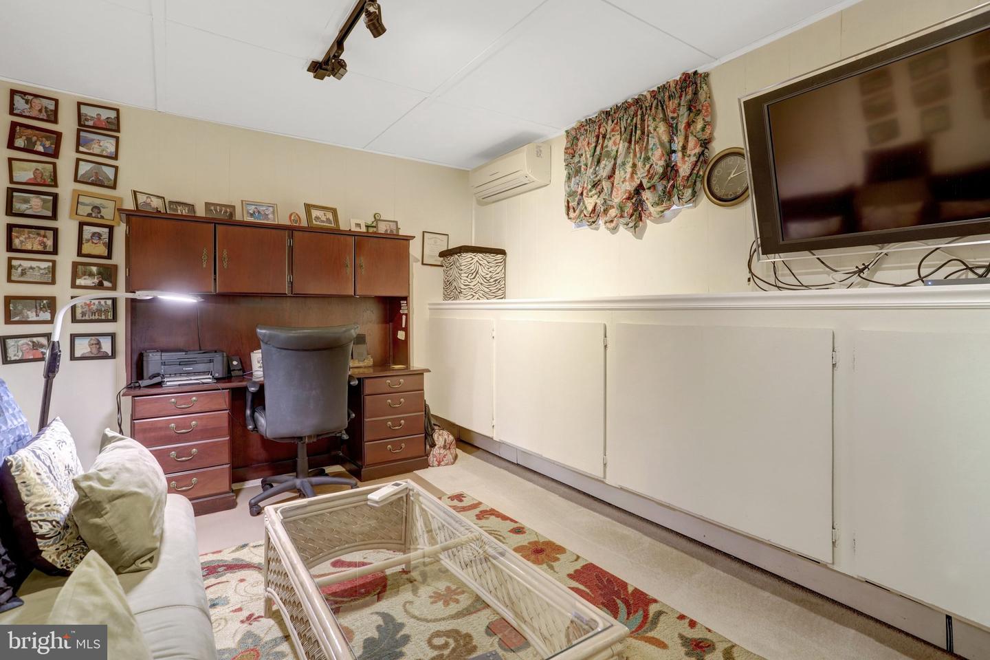 123 N EDGEWOOD ST, ARLINGTON, Virginia 22201, 3 Bedrooms Bedrooms, ,2 BathroomsBathrooms,Residential,For sale,123 N EDGEWOOD ST,VAAR2066992 MLS # VAAR2066992