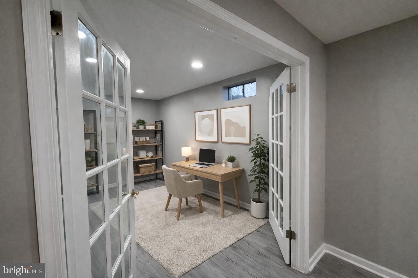 74 NEWBURY DR, STAFFORD, Virginia 22556, 5 Bedrooms Bedrooms, 10 Rooms Rooms,3 BathroomsBathrooms,Residential,For sale,74 NEWBURY DR,VAST2044816 MLS # VAST2044816