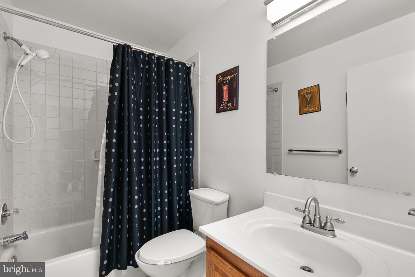 802 HR DR SE, WASHINGTON, District Of Columbia 20032, 3 Bedrooms Bedrooms, ,2 BathroomsBathrooms,Residential,For sale,802 HR DR SE,DCDC2235830 MLS # DCDC2235830 802 HR DR SE, WASHINGTON, District Of Columbia 20032, 3 Bedrooms Bedrooms, ,2 BathroomsBathrooms,Residential,For sale,802 HR DR SE,DCDC2235830 MLS # DCDC2235830