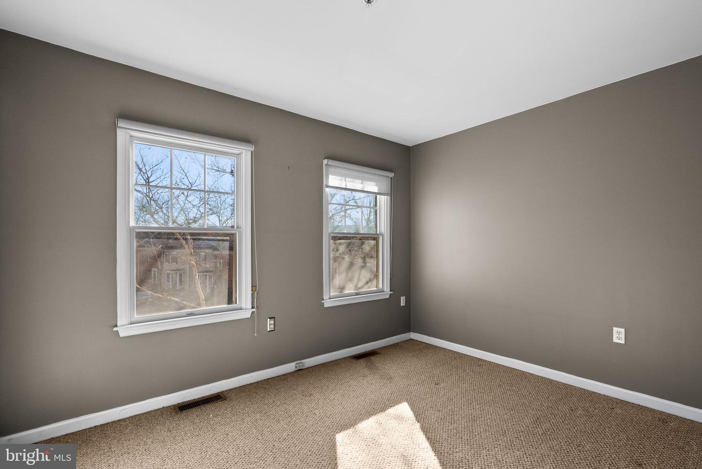 802 HR DR SE, WASHINGTON, District Of Columbia 20032, 3 Bedrooms Bedrooms, ,2 BathroomsBathrooms,Residential,For sale,802 HR DR SE,DCDC2235830 MLS # DCDC2235830 802 HR DR SE, WASHINGTON, District Of Columbia 20032, 3 Bedrooms Bedrooms, ,2 BathroomsBathrooms,Residential,For sale,802 HR DR SE,DCDC2235830 MLS # DCDC2235830