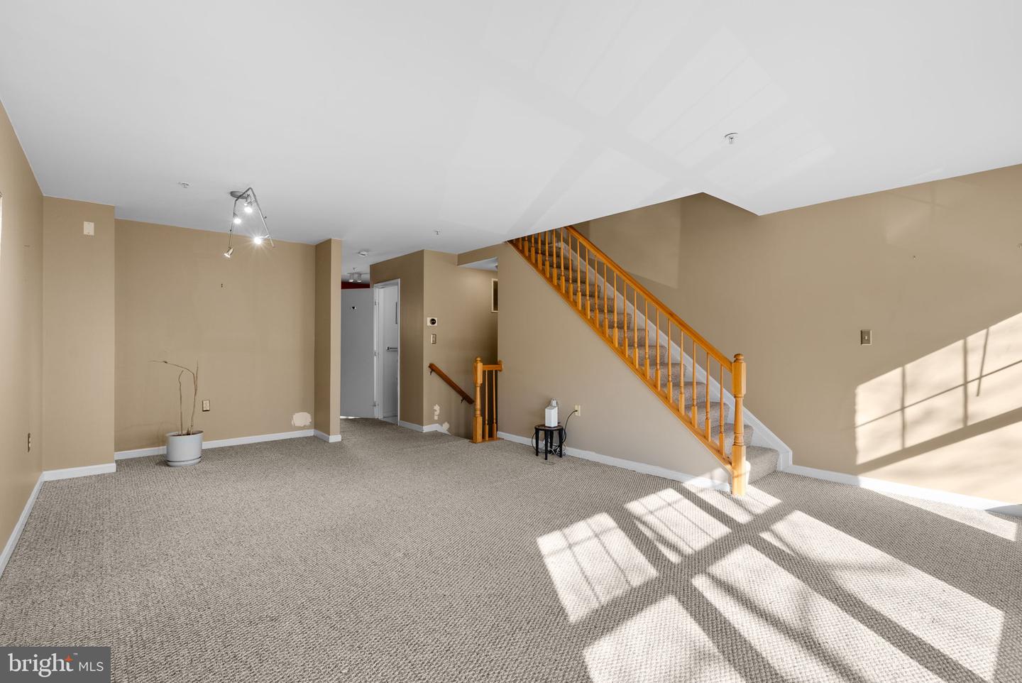 802 HR DR SE, WASHINGTON, District Of Columbia 20032, 3 Bedrooms Bedrooms, ,2 BathroomsBathrooms,Residential,For sale,802 HR DR SE,DCDC2235830 MLS # DCDC2235830 802 HR DR SE, WASHINGTON, District Of Columbia 20032, 3 Bedrooms Bedrooms, ,2 BathroomsBathrooms,Residential,For sale,802 HR DR SE,DCDC2235830 MLS # DCDC2235830