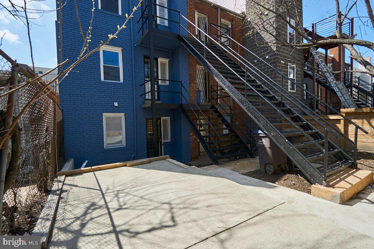 WASHINGTON, District Of Columbia 20002, 1 Bedroom Bedrooms, ,1 BathroomBathrooms,Residential,For sale,DCDC2239824 MLS # DCDC2239824