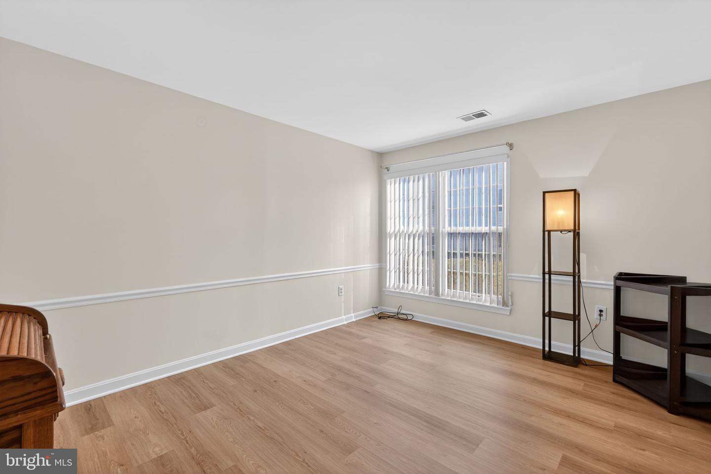 10204-B ASHBROOKE CT #10, OAKTON, Virginia 22124, 2 Bedrooms Bedrooms, ,2 BathroomsBathrooms,Residential,For sale,10204-B ASHBROOKE CT #10,VAFX2284534 MLS # VAFX2284534