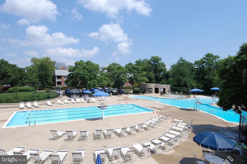 6609 POTOMAC AVE #B1, ALEXANDRIA, Virginia 22307, 2 Bedrooms Bedrooms, ,1 BathroomBathrooms,Residential,For sale,6609 POTOMAC AVE #B1,VAFX2285246 MLS # VAFX2285246