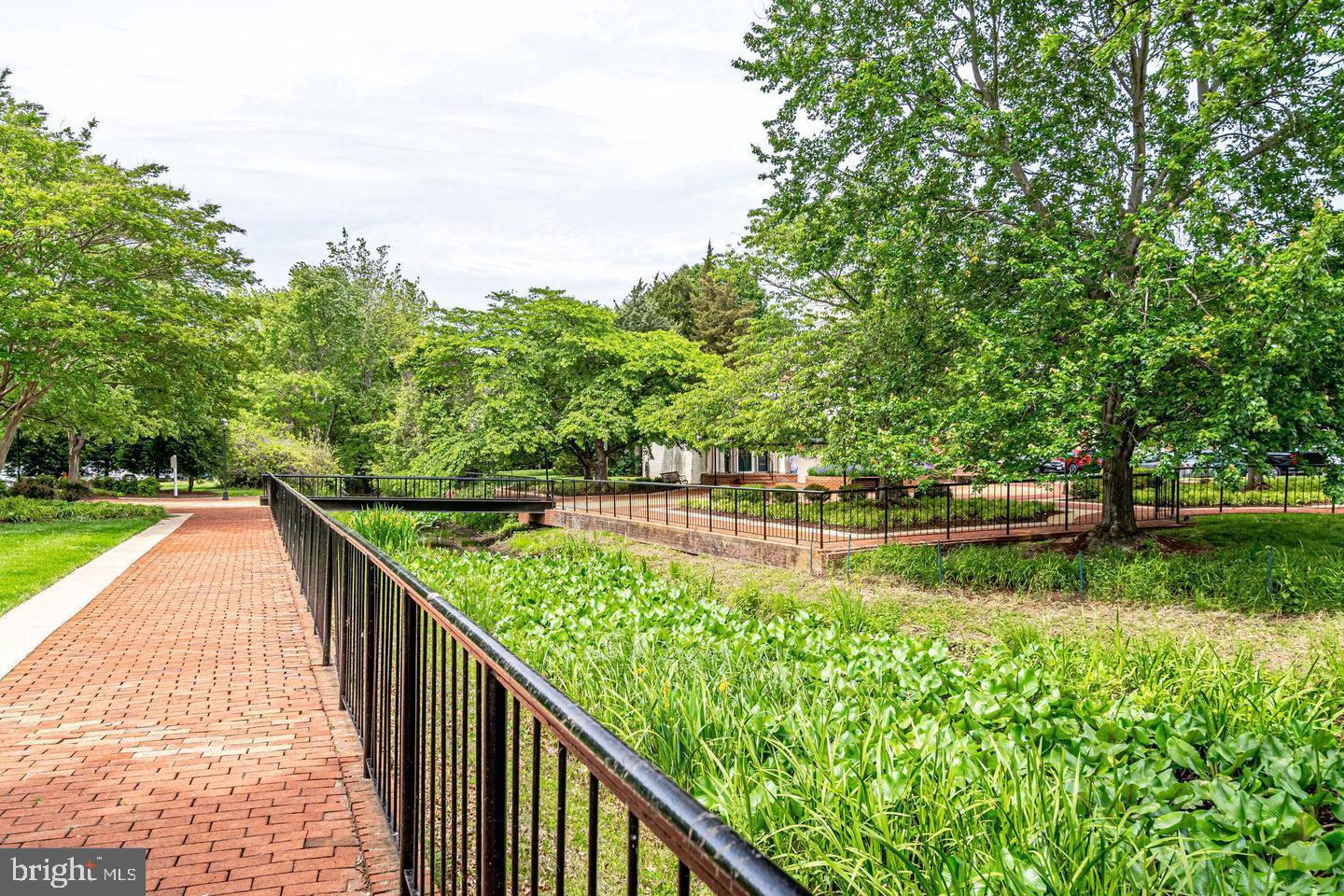 6609 POTOMAC AVE #B1, ALEXANDRIA, Virginia 22307, 2 Bedrooms Bedrooms, ,1 BathroomBathrooms,Residential,For sale,6609 POTOMAC AVE #B1,VAFX2285246 MLS # VAFX2285246