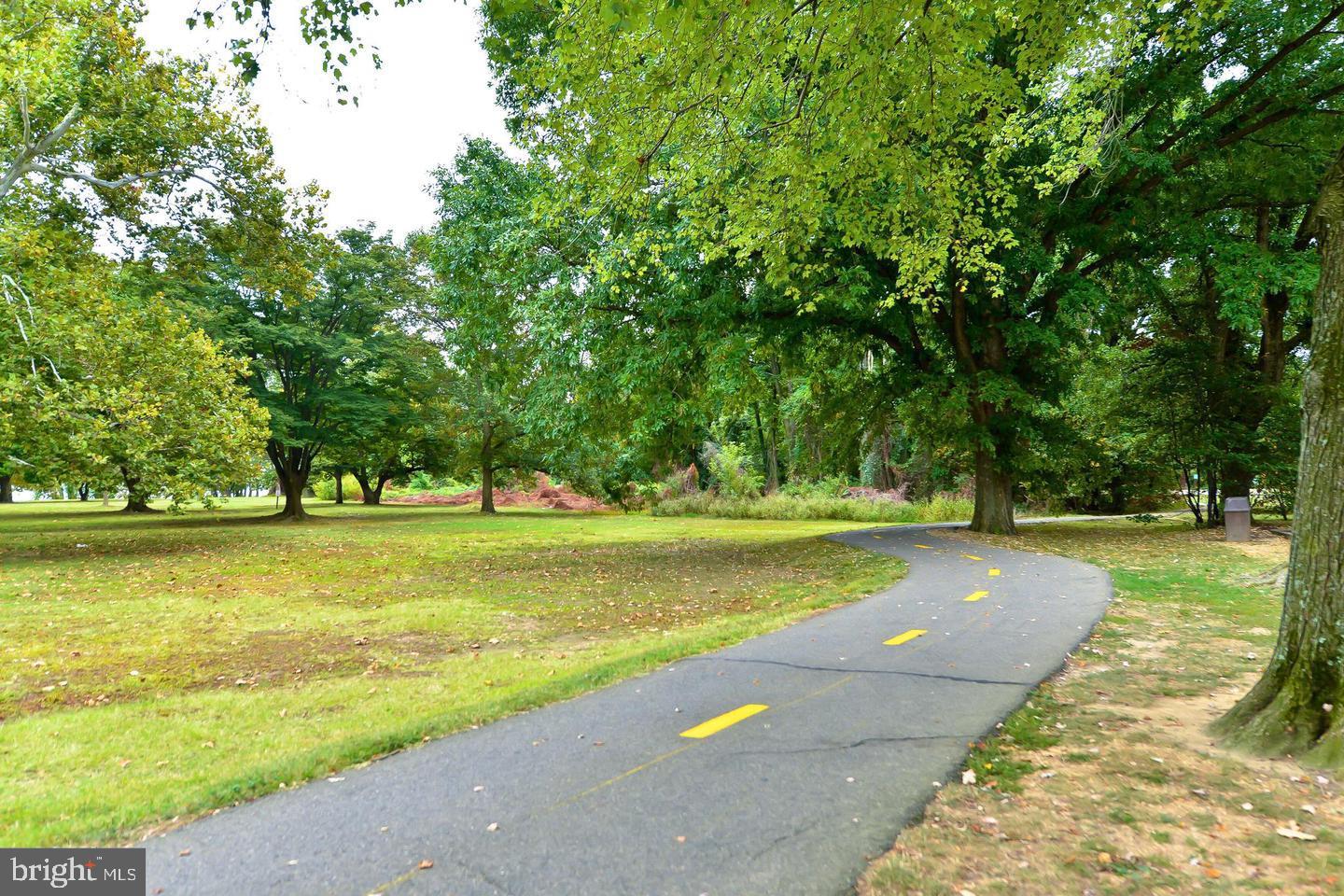 6609 POTOMAC AVE #B1, ALEXANDRIA, Virginia 22307, 2 Bedrooms Bedrooms, ,1 BathroomBathrooms,Residential,For sale,6609 POTOMAC AVE #B1,VAFX2285246 MLS # VAFX2285246