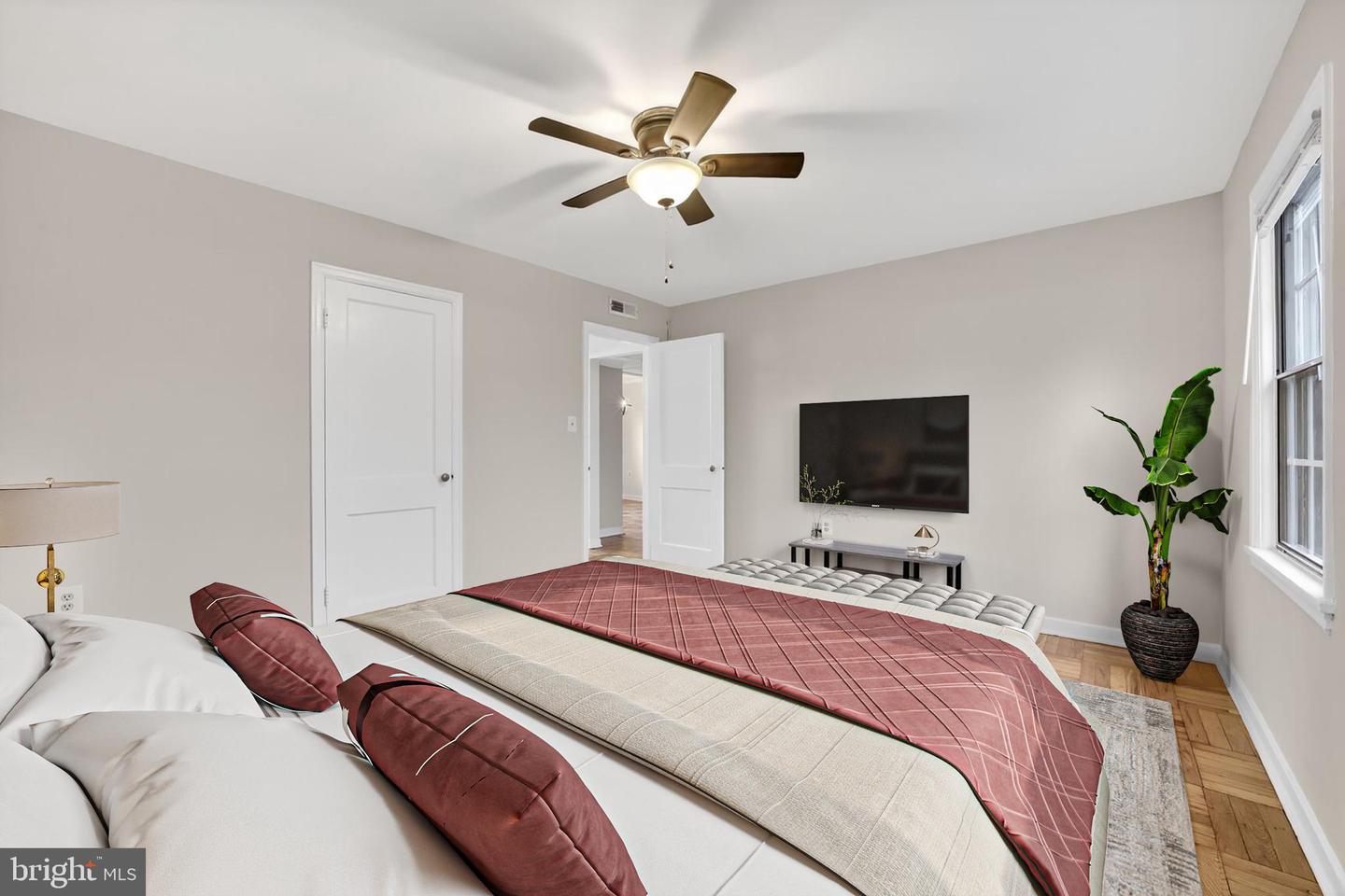 6609 POTOMAC AVE #B1, ALEXANDRIA, Virginia 22307, 2 Bedrooms Bedrooms, ,1 BathroomBathrooms,Residential,For sale,6609 POTOMAC AVE #B1,VAFX2285246 MLS # VAFX2285246