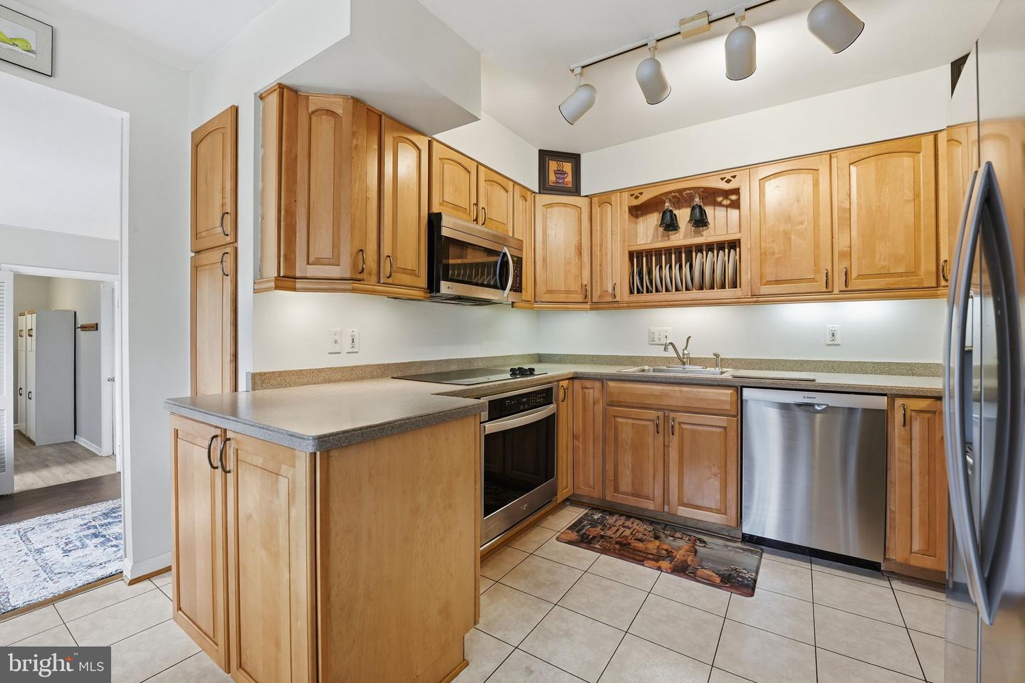 8517 BOUND BROOK LN, ALEXANDRIA, Virginia 22309, 4 Bedrooms Bedrooms, 4 Rooms Rooms,2 BathroomsBathrooms,Residential,For sale,8517 BOUND BROOK LN,VAFX2285514 MLS # VAFX2285514 8517 BOUND BROOK LN, ALEXANDRIA, Virginia 22309, 4 Bedrooms Bedrooms, 4 Rooms Rooms,2 BathroomsBathrooms,Residential,For sale,8517 BOUND BROOK LN,VAFX2285514 MLS # VAFX2285514