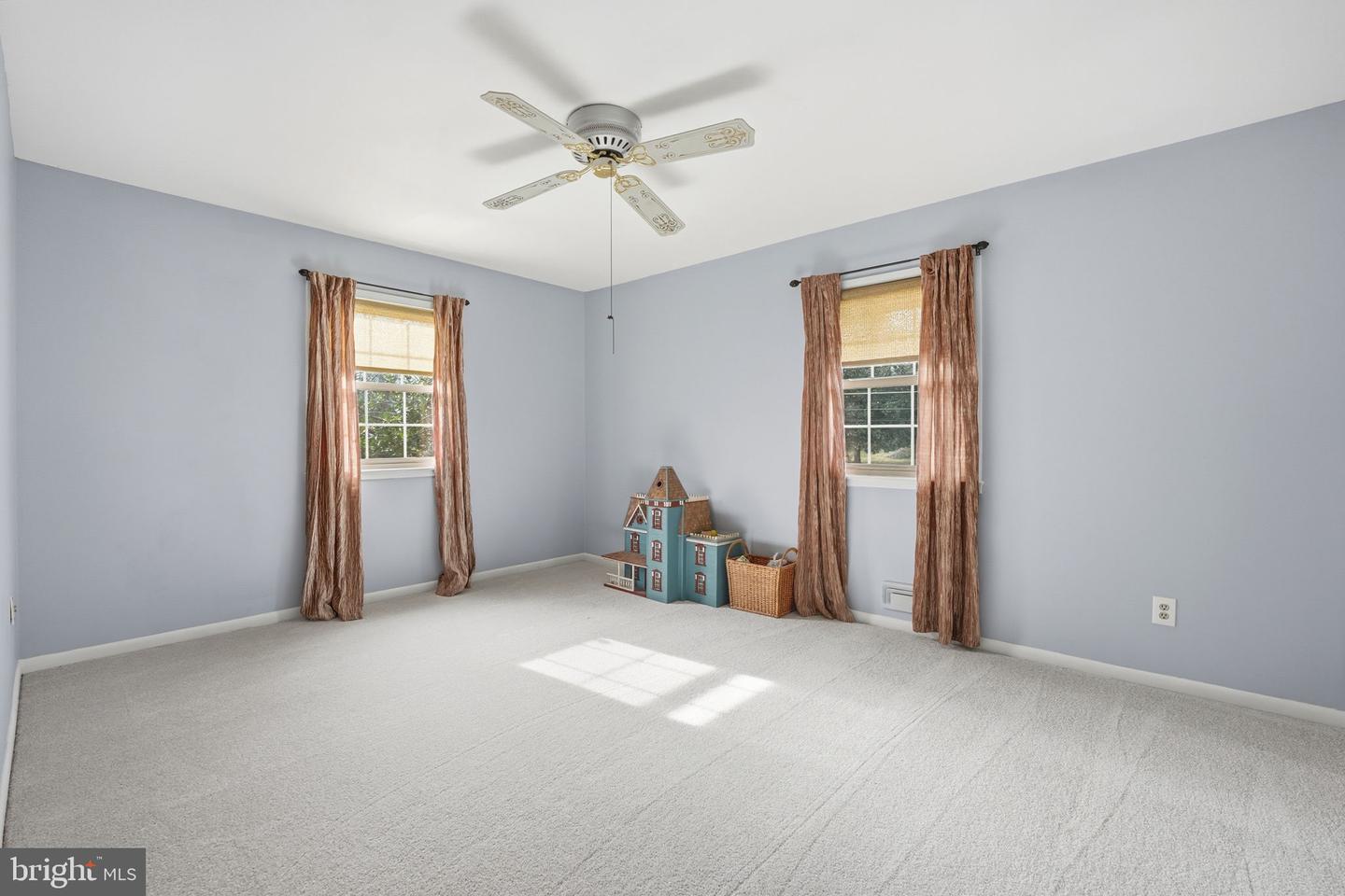 8517 BOUND BROOK LN, ALEXANDRIA, Virginia 22309, 4 Bedrooms Bedrooms, 4 Rooms Rooms,2 BathroomsBathrooms,Residential,For sale,8517 BOUND BROOK LN,VAFX2285514 MLS # VAFX2285514 8517 BOUND BROOK LN, ALEXANDRIA, Virginia 22309, 4 Bedrooms Bedrooms, 4 Rooms Rooms,2 BathroomsBathrooms,Residential,For sale,8517 BOUND BROOK LN,VAFX2285514 MLS # VAFX2285514