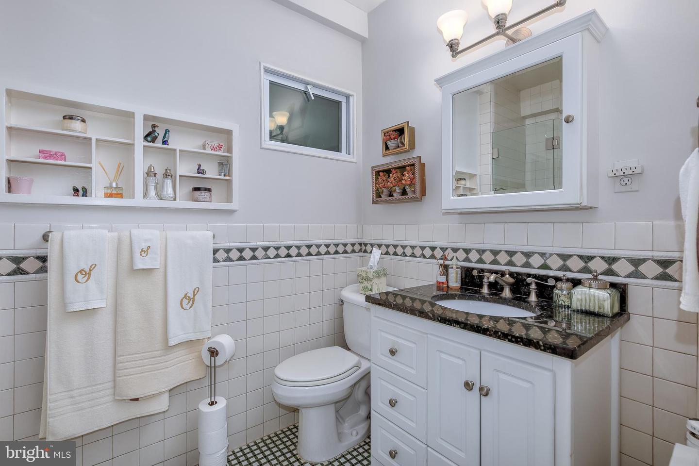 4000 CATHEDRAL AVE NW #134B, WASHINGTON, District Of Columbia 20016, 1 Bedroom Bedrooms, ,1 BathroomBathrooms,Residential,For sale,4000 CATHEDRAL AVE NW #134B,DCDC2241190 MLS # DCDC2241190