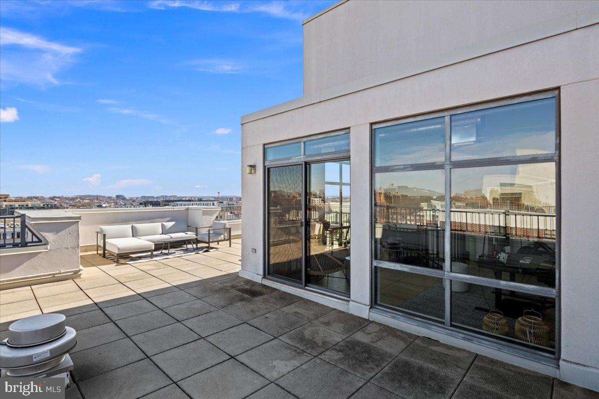 2020 12TH ST NW #812, WASHINGTON, District Of Columbia 20009, 2 Bedrooms Bedrooms, ,2 BathroomsBathrooms,Residential,For sale,2020 12TH ST NW #812,DCDC2241236 MLS # DCDC2241236