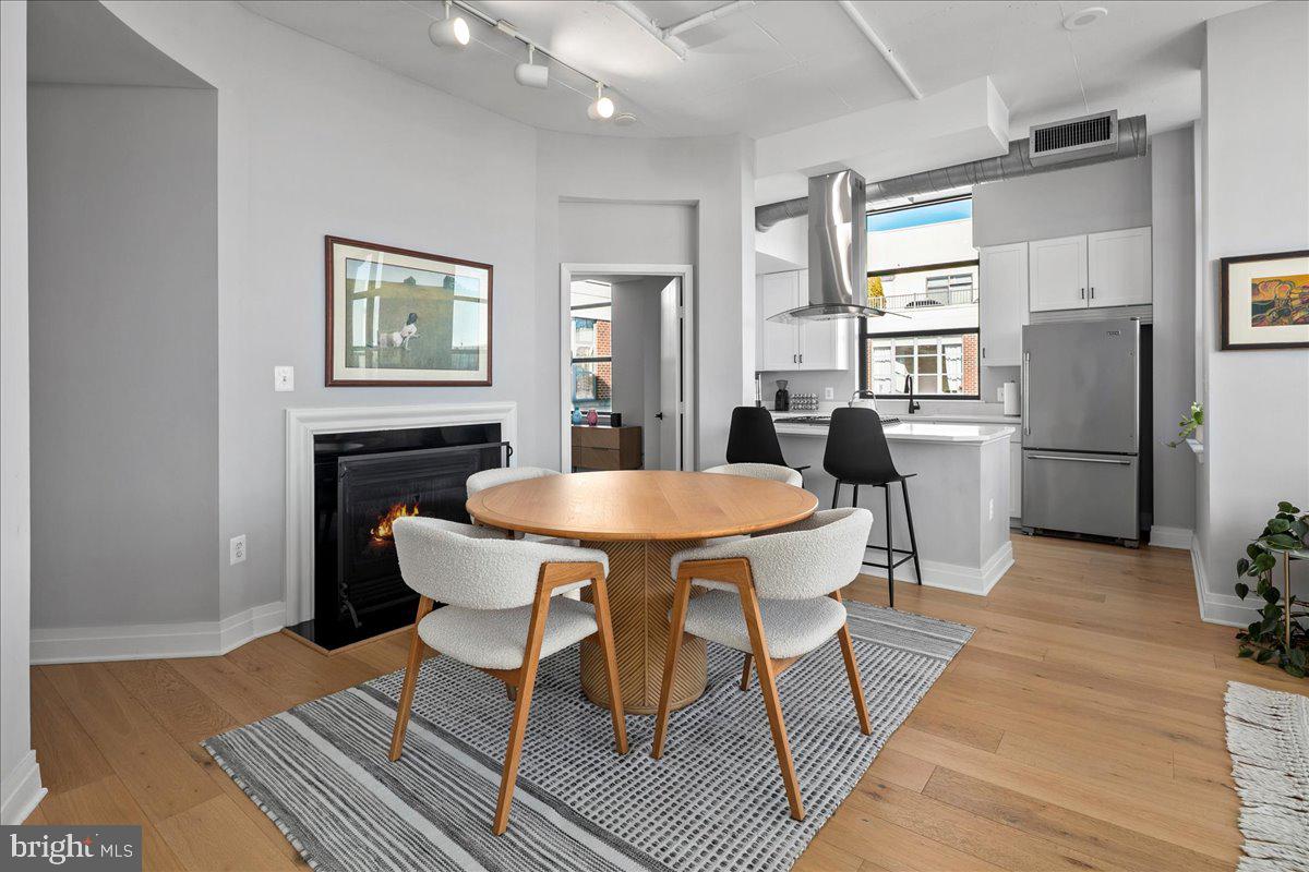 2020 12TH ST NW #812, WASHINGTON, District Of Columbia 20009, 2 Bedrooms Bedrooms, ,2 BathroomsBathrooms,Residential,For sale,2020 12TH ST NW #812,DCDC2241236 MLS # DCDC2241236