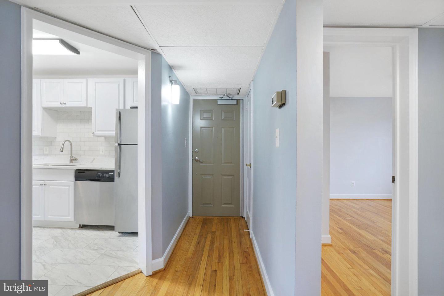 710 S FAYETTE ST #22, ALEXANDRIA, Virginia 22314, 2 Bedrooms Bedrooms, ,1 BathroomBathrooms,Residential,For sale,710 S FAYETTE ST #22,VAAX2053150 MLS # VAAX2053150