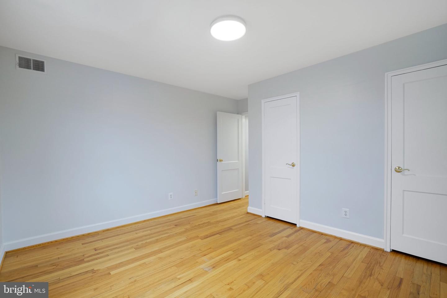 710 S FAYETTE ST #22, ALEXANDRIA, Virginia 22314, 2 Bedrooms Bedrooms, ,1 BathroomBathrooms,Residential,For sale,710 S FAYETTE ST #22,VAAX2053150 MLS # VAAX2053150