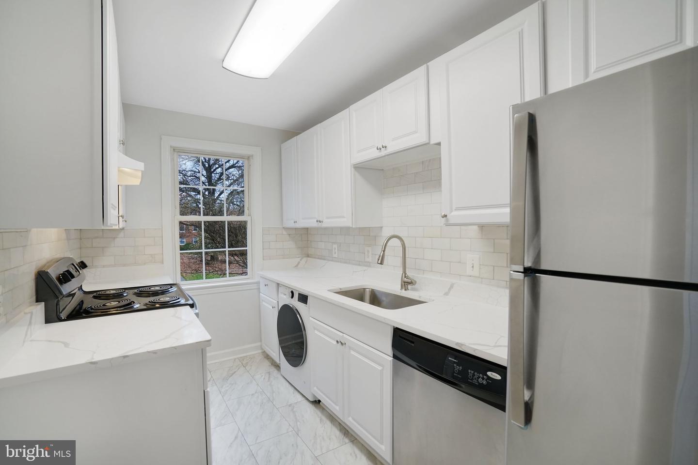 710 S FAYETTE ST #22, ALEXANDRIA, Virginia 22314, 2 Bedrooms Bedrooms, ,1 BathroomBathrooms,Residential,For sale,710 S FAYETTE ST #22,VAAX2053150 MLS # VAAX2053150