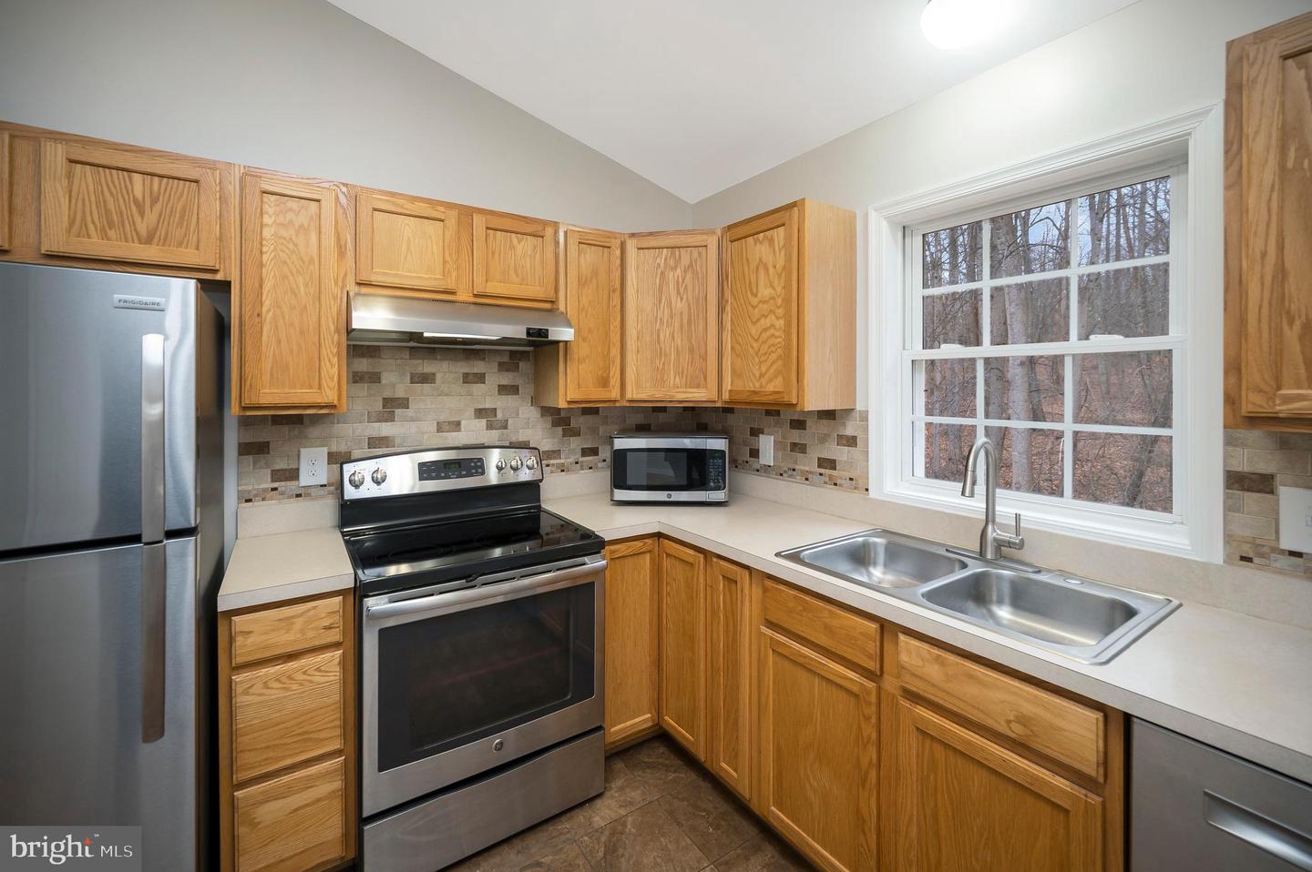 16008 BRUCES LN, CULPEPER, Virginia 22701, 4 Bedrooms Bedrooms, ,3 BathroomsBathrooms,Residential,For sale,16008 BRUCES LN,VACU2012418 MLS # VACU2012418