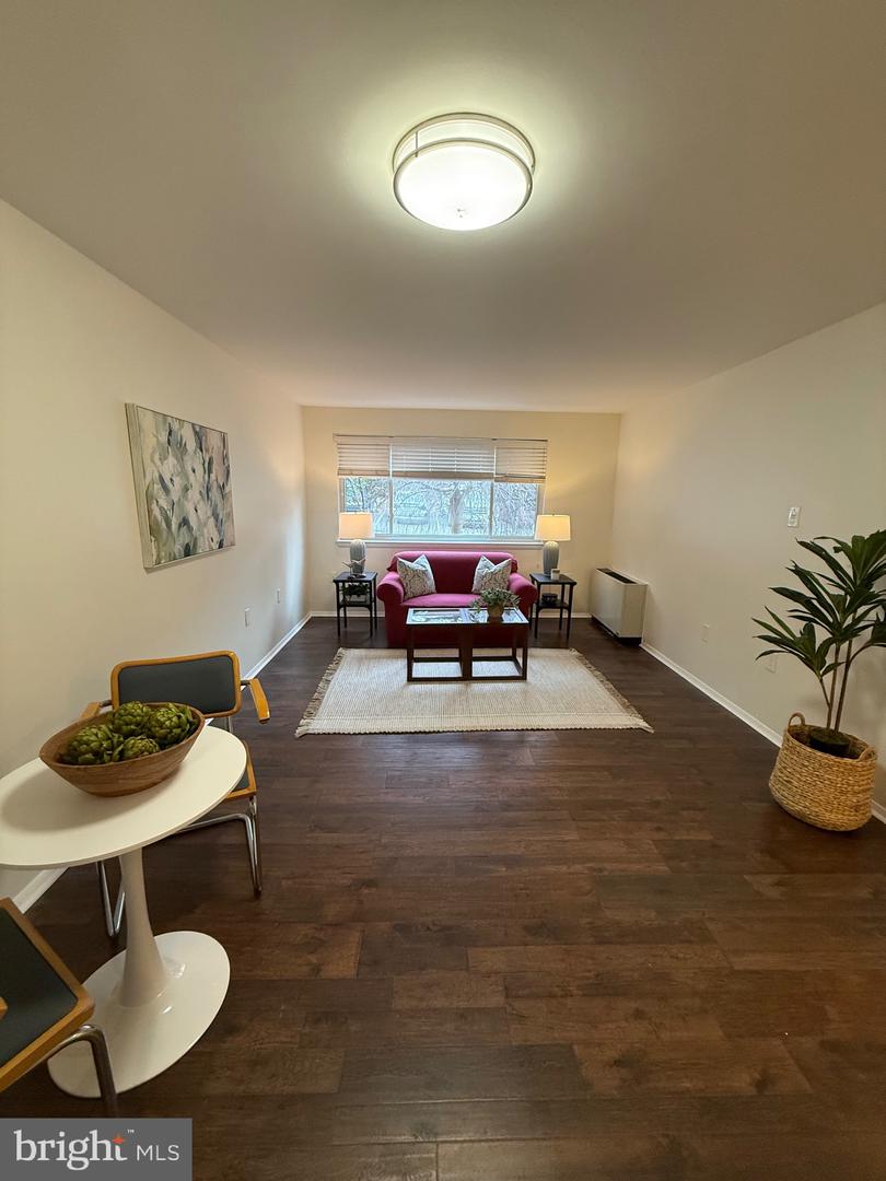 4555 MACARTHUR BLVD NW #107, WASHINGTON, District Of Columbia 20007, 1 Bedroom Bedrooms, 4 Rooms Rooms,1 BathroomBathrooms,Residential,For sale,4555 MACARTHUR BLVD NW #107,DCDC2241912 MLS # DCDC2241912 4555 MACARTHUR BLVD NW #107, WASHINGTON, District Of Columbia 20007, 1 Bedroom Bedrooms, 4 Rooms Rooms,1 BathroomBathrooms,Residential,For sale,4555 MACARTHUR BLVD NW #107,DCDC2241912 MLS # DCDC2241912