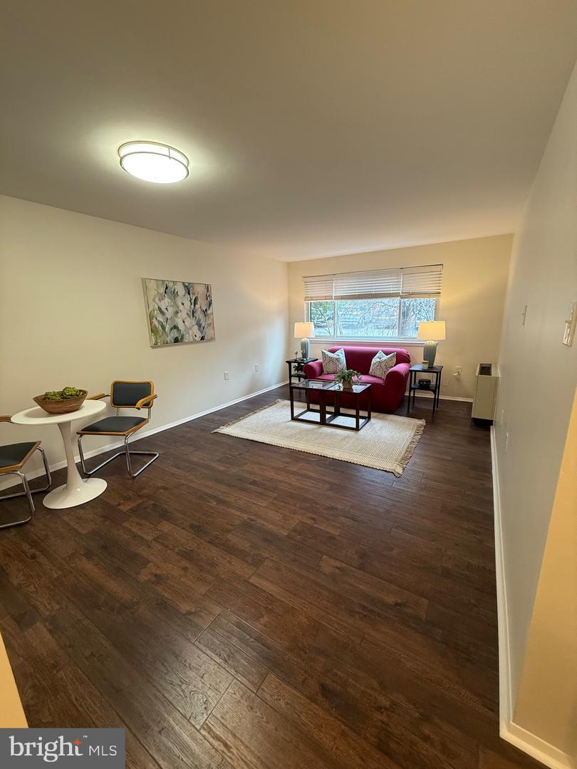 4555 MACARTHUR BLVD NW #107, WASHINGTON, District Of Columbia 20007, 1 Bedroom Bedrooms, 4 Rooms Rooms,1 BathroomBathrooms,Residential,For sale,4555 MACARTHUR BLVD NW #107,DCDC2241912 MLS # DCDC2241912 4555 MACARTHUR BLVD NW #107, WASHINGTON, District Of Columbia 20007, 1 Bedroom Bedrooms, 4 Rooms Rooms,1 BathroomBathrooms,Residential,For sale,4555 MACARTHUR BLVD NW #107,DCDC2241912 MLS # DCDC2241912