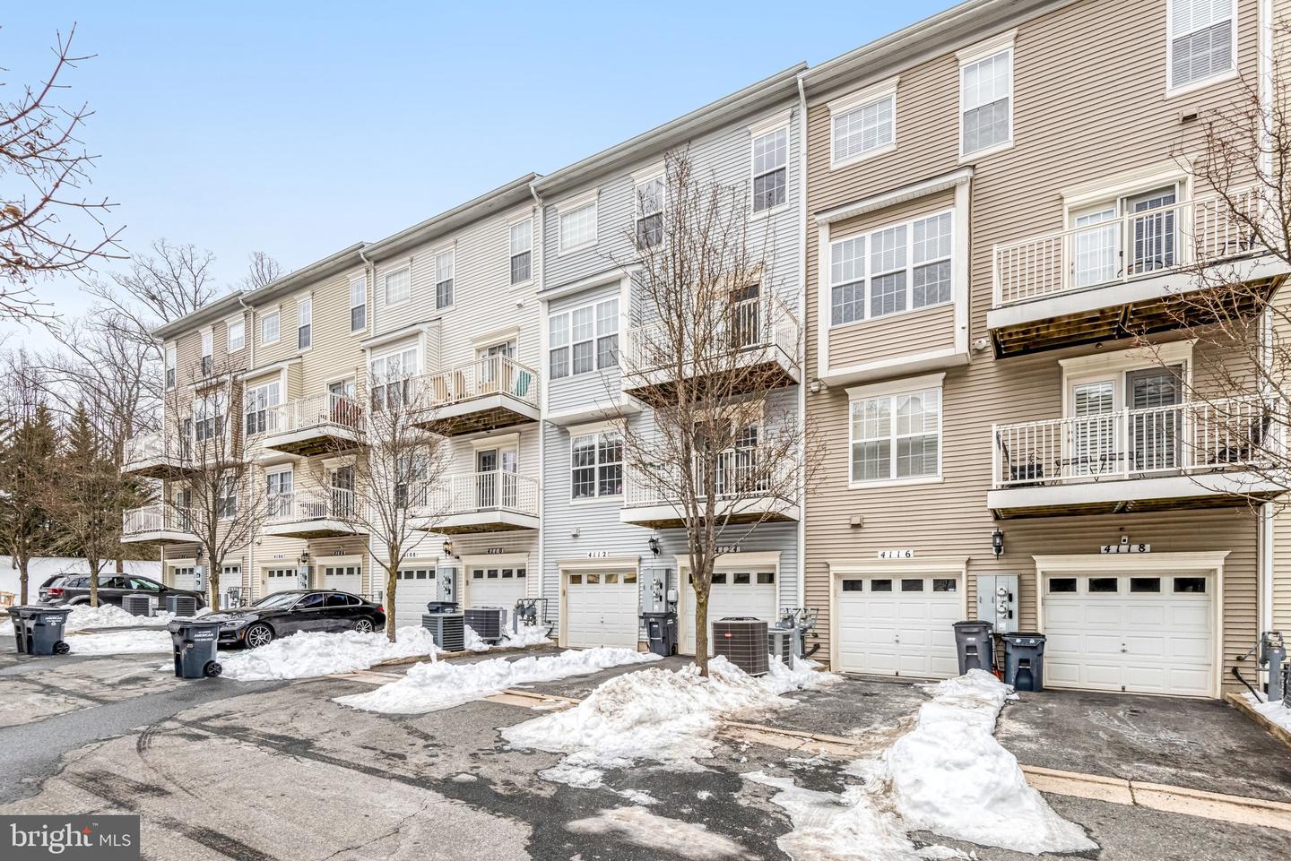 4112 POTOMAC HIGHLANDS CIR, TRIANGLE, Virginia 22172, 3 Bedrooms Bedrooms, ,2 BathroomsBathrooms,Residential,For sale,4112 POTOMAC HIGHLANDS CIR,VAPW2110852 MLS # VAPW2110852 4112 POTOMAC HIGHLANDS CIR, TRIANGLE, Virginia 22172, 3 Bedrooms Bedrooms, ,2 BathroomsBathrooms,Residential,For sale,4112 POTOMAC HIGHLANDS CIR,VAPW2110852 MLS # VAPW2110852