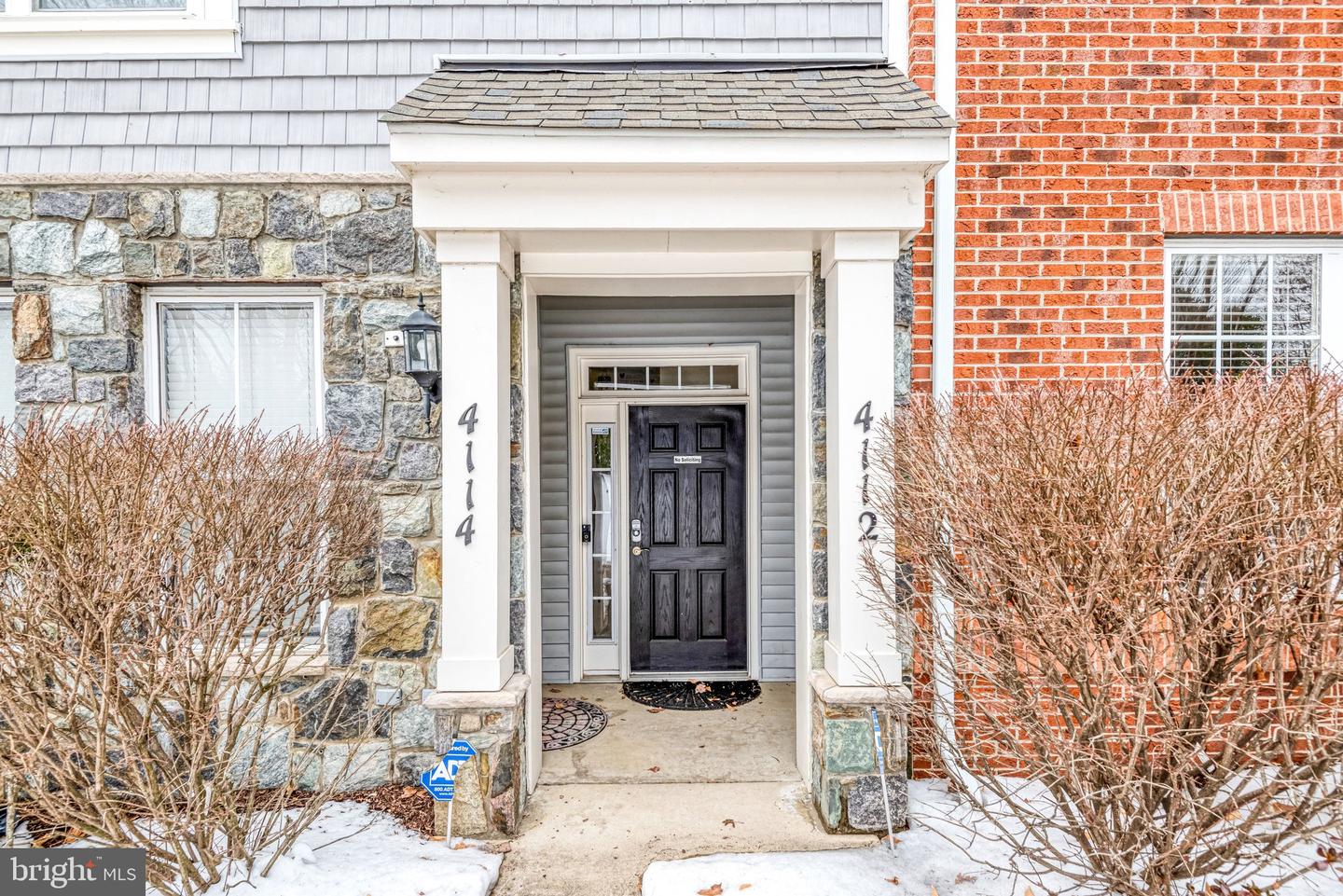 4112 POTOMAC HIGHLANDS CIR, TRIANGLE, Virginia 22172, 3 Bedrooms Bedrooms, ,2 BathroomsBathrooms,Residential,For sale,4112 POTOMAC HIGHLANDS CIR,VAPW2110852 MLS # VAPW2110852 4112 POTOMAC HIGHLANDS CIR, TRIANGLE, Virginia 22172, 3 Bedrooms Bedrooms, ,2 BathroomsBathrooms,Residential,For sale,4112 POTOMAC HIGHLANDS CIR,VAPW2110852 MLS # VAPW2110852