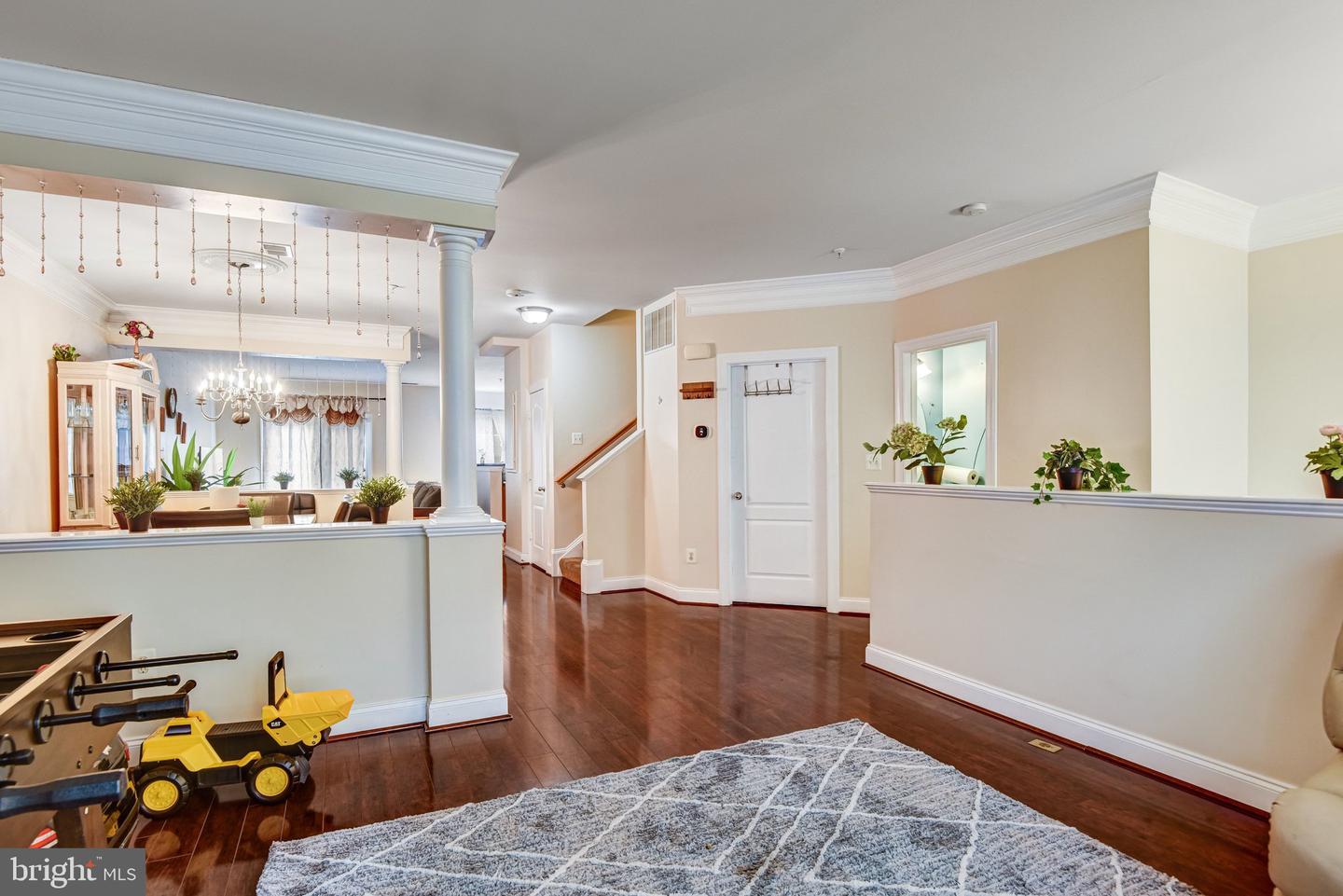 4112 POTOMAC HIGHLANDS CIR, TRIANGLE, Virginia 22172, 3 Bedrooms Bedrooms, ,2 BathroomsBathrooms,Residential,For sale,4112 POTOMAC HIGHLANDS CIR,VAPW2110852 MLS # VAPW2110852 4112 POTOMAC HIGHLANDS CIR, TRIANGLE, Virginia 22172, 3 Bedrooms Bedrooms, ,2 BathroomsBathrooms,Residential,For sale,4112 POTOMAC HIGHLANDS CIR,VAPW2110852 MLS # VAPW2110852