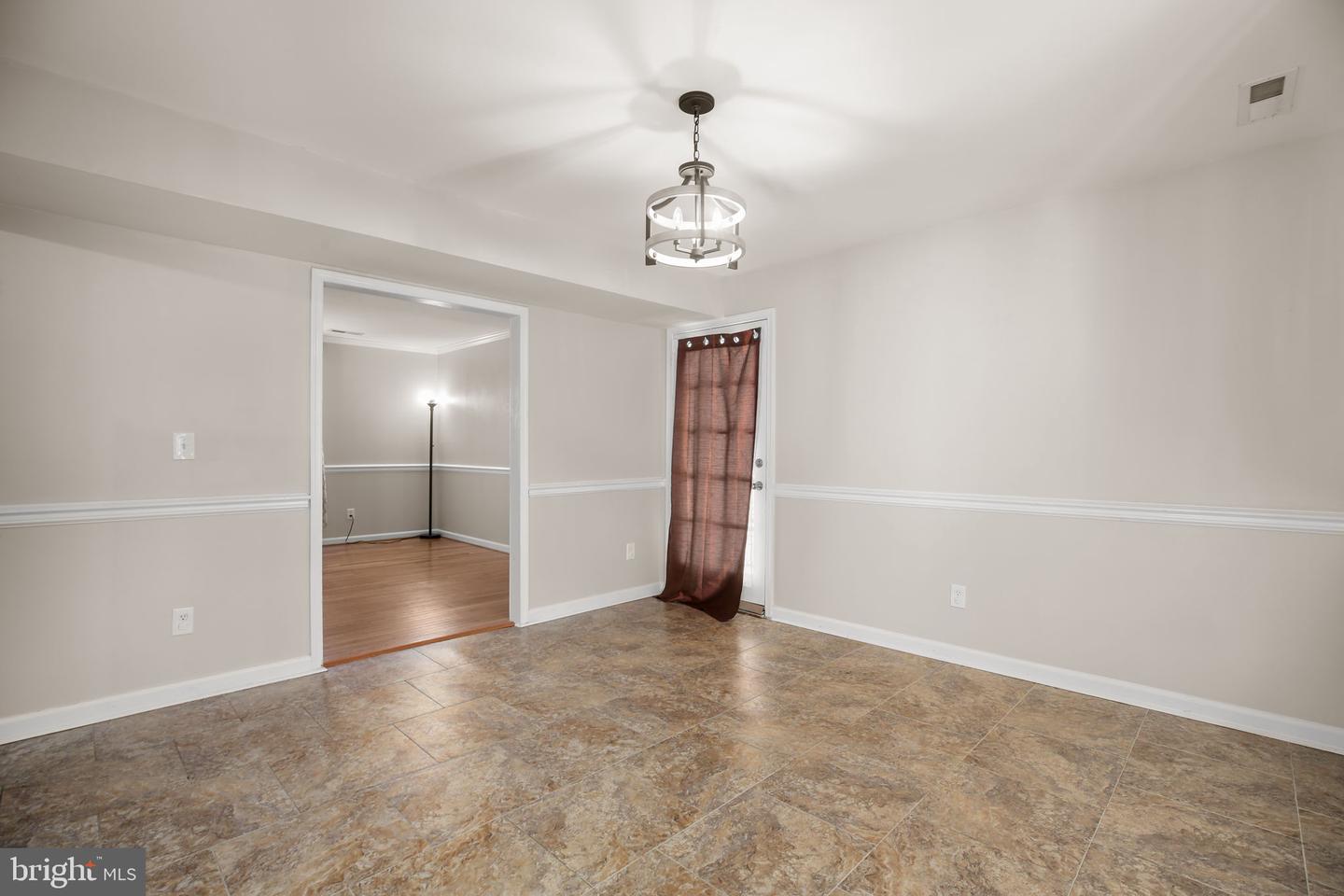 11908 KENNEDY LN, FREDERICKSBURG, Virginia 22407, 5 Bedrooms Bedrooms, ,3 BathroomsBathrooms,Residential,For sale,11908 KENNEDY LN,VASP2038754 MLS # VASP2038754