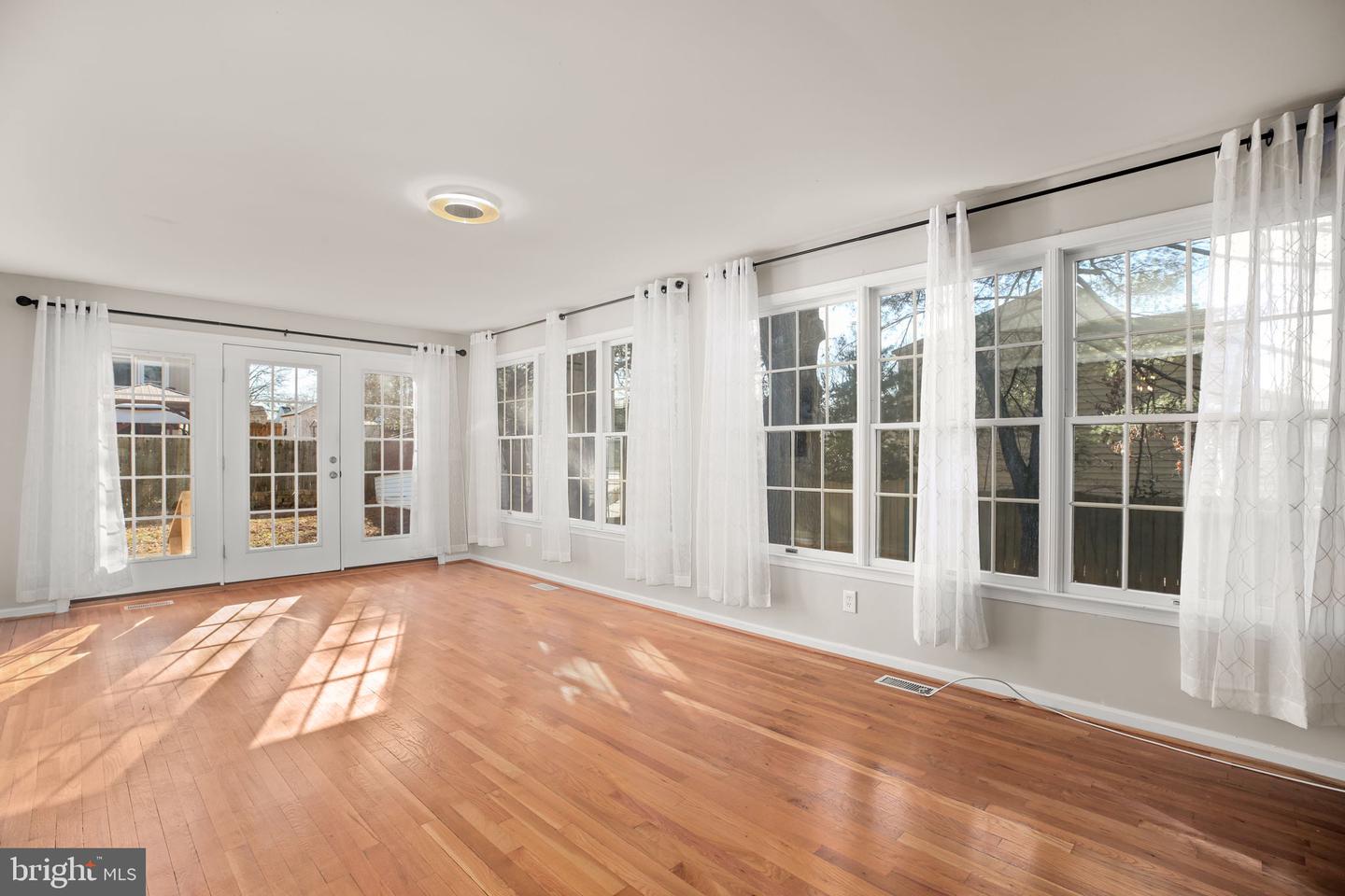 11908 KENNEDY LN, FREDERICKSBURG, Virginia 22407, 5 Bedrooms Bedrooms, ,3 BathroomsBathrooms,Residential,For sale,11908 KENNEDY LN,VASP2038754 MLS # VASP2038754