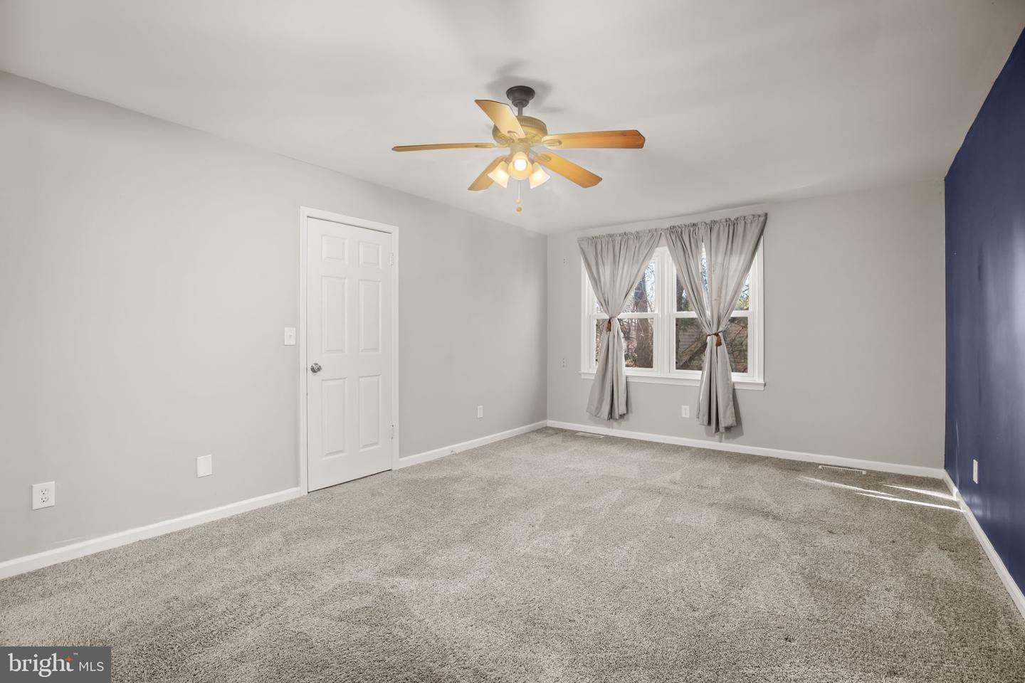 11908 KENNEDY LN, FREDERICKSBURG, Virginia 22407, 5 Bedrooms Bedrooms, ,3 BathroomsBathrooms,Residential,For sale,11908 KENNEDY LN,VASP2038754 MLS # VASP2038754