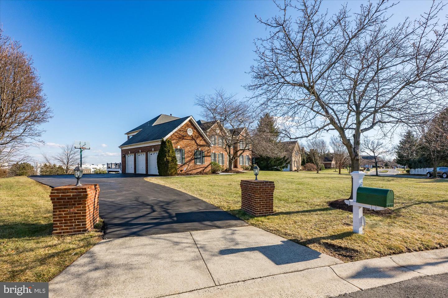 19812 ROTHSCHILD CT, ASHBURN, Virginia 20147, 6 Bedrooms Bedrooms, ,6 BathroomsBathrooms,Residential,For sale,19812 ROTHSCHILD CT,VALO2114308 MLS # VALO2114308 19812 ROTHSCHILD CT, ASHBURN, Virginia 20147, 6 Bedrooms Bedrooms, ,6 BathroomsBathrooms,Residential,For sale,19812 ROTHSCHILD CT,VALO2114308 MLS # VALO2114308