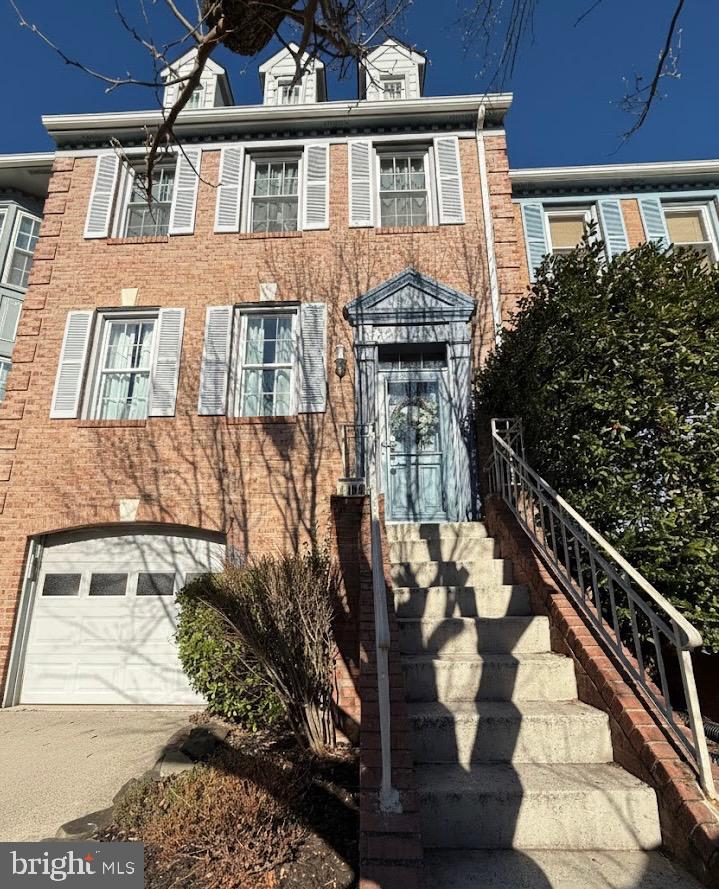 6004 BRADMORE ST, ALEXANDRIA, Virginia 22315, 3 Bedrooms Bedrooms, ,2 BathroomsBathrooms,Residential,For sale,6004 BRADMORE ST,VAFX2286768 MLS # VAFX2286768