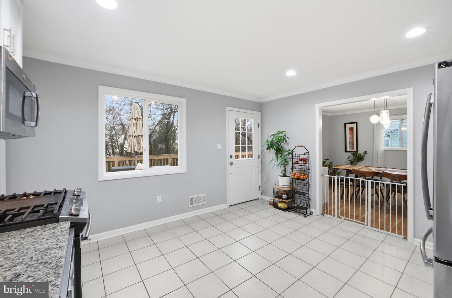 5955 EDGEWOOD LN, ALEXANDRIA, Virginia 22310, 5 Bedrooms Bedrooms, 9 Rooms Rooms,4 BathroomsBathrooms,Residential,For sale,5955 EDGEWOOD LN,VAFX2286872 MLS # VAFX2286872 5955 EDGEWOOD LN, ALEXANDRIA, Virginia 22310, 5 Bedrooms Bedrooms, 9 Rooms Rooms,4 BathroomsBathrooms,Residential,For sale,5955 EDGEWOOD LN,VAFX2286872 MLS # VAFX2286872