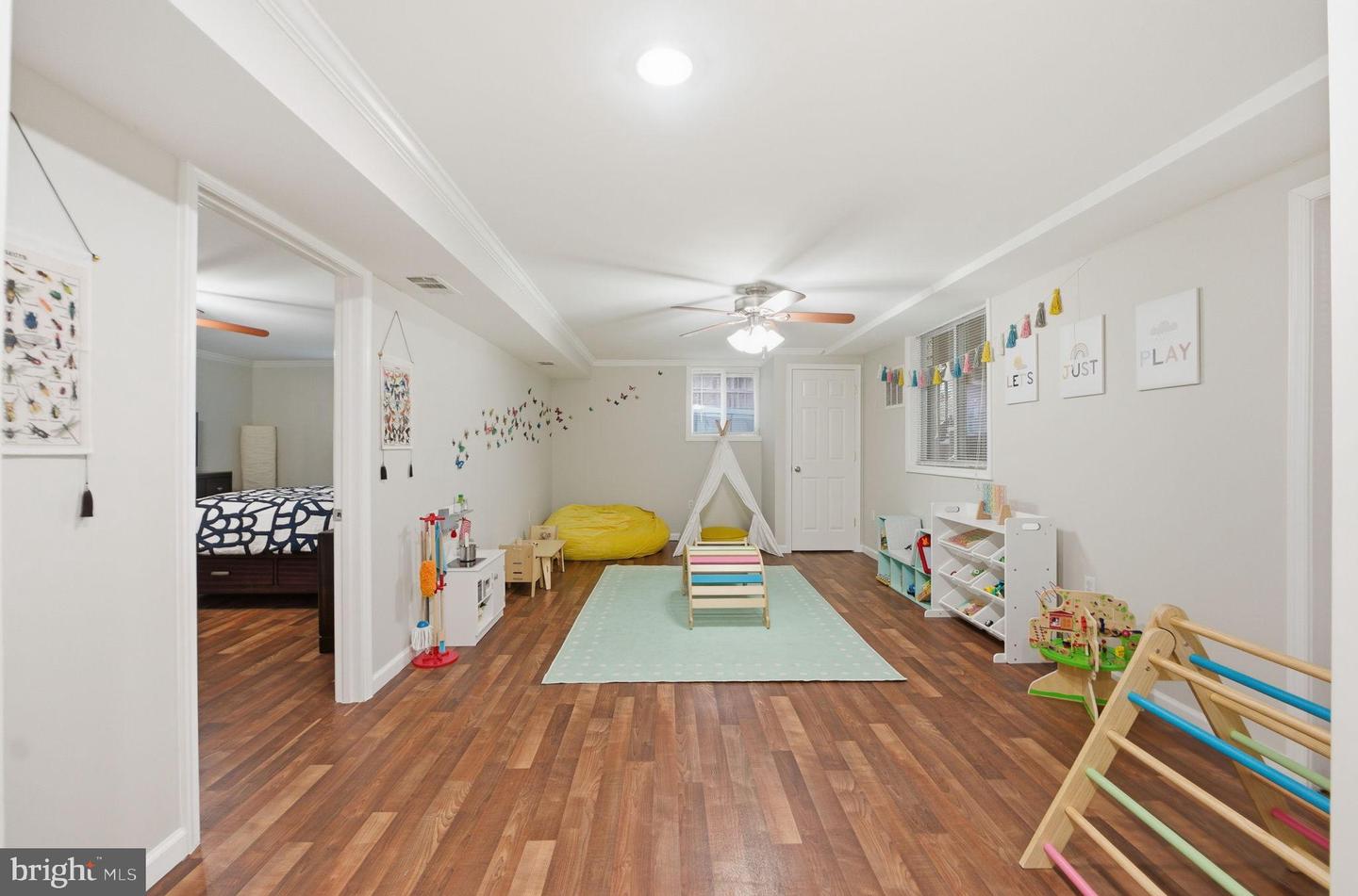 5955 EDGEWOOD LN, ALEXANDRIA, Virginia 22310, 5 Bedrooms Bedrooms, 9 Rooms Rooms,4 BathroomsBathrooms,Residential,For sale,5955 EDGEWOOD LN,VAFX2286872 MLS # VAFX2286872 5955 EDGEWOOD LN, ALEXANDRIA, Virginia 22310, 5 Bedrooms Bedrooms, 9 Rooms Rooms,4 BathroomsBathrooms,Residential,For sale,5955 EDGEWOOD LN,VAFX2286872 MLS # VAFX2286872