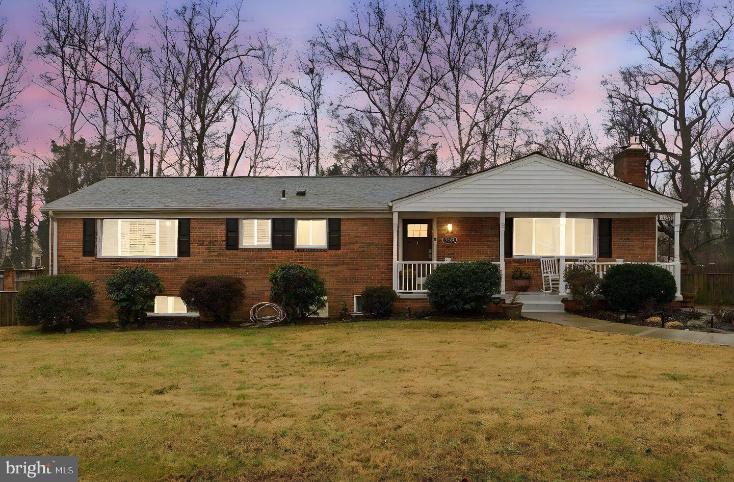 5955 EDGEWOOD LN, ALEXANDRIA, Virginia 22310, 5 Bedrooms Bedrooms, 9 Rooms Rooms,4 BathroomsBathrooms,Residential,For sale,5955 EDGEWOOD LN,VAFX2286872 MLS # VAFX2286872 5955 EDGEWOOD LN, ALEXANDRIA, Virginia 22310, 5 Bedrooms Bedrooms, 9 Rooms Rooms,4 BathroomsBathrooms,Residential,For sale,5955 EDGEWOOD LN,VAFX2286872 MLS # VAFX2286872