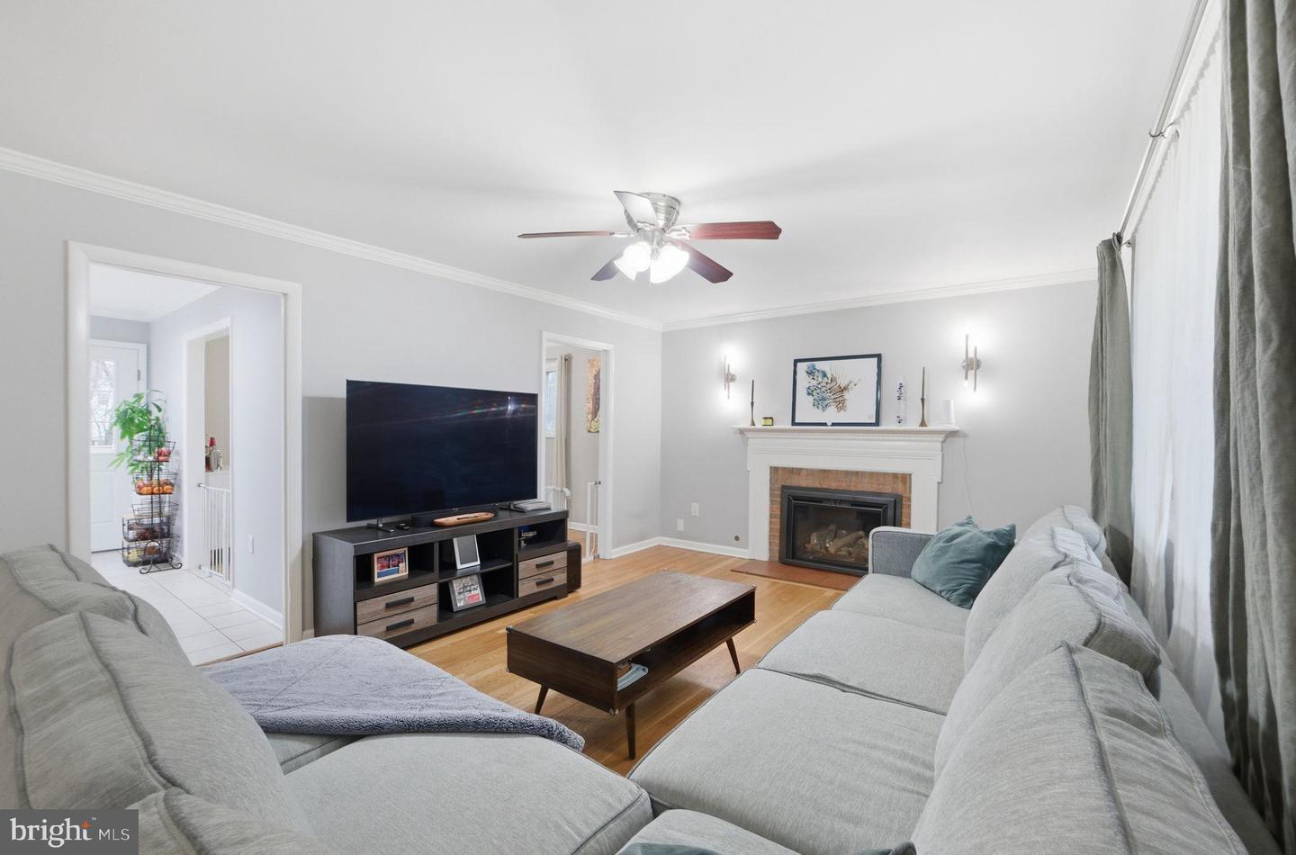 5955 EDGEWOOD LN, ALEXANDRIA, Virginia 22310, 5 Bedrooms Bedrooms, 9 Rooms Rooms,4 BathroomsBathrooms,Residential,For sale,5955 EDGEWOOD LN,VAFX2286872 MLS # VAFX2286872 5955 EDGEWOOD LN, ALEXANDRIA, Virginia 22310, 5 Bedrooms Bedrooms, 9 Rooms Rooms,4 BathroomsBathrooms,Residential,For sale,5955 EDGEWOOD LN,VAFX2286872 MLS # VAFX2286872